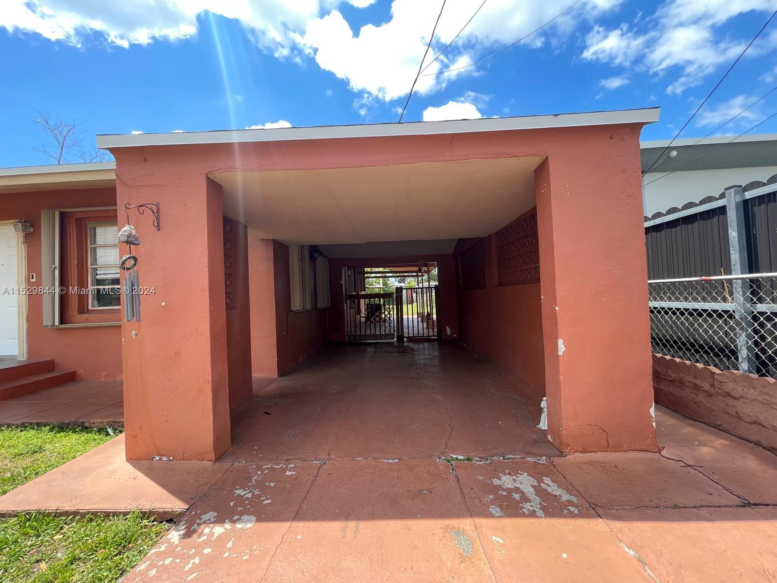 Miami, Florida 33145, 2 Bedrooms Bedrooms, ,1 BathroomBathrooms,Residentiallease,For Rent,A11529844