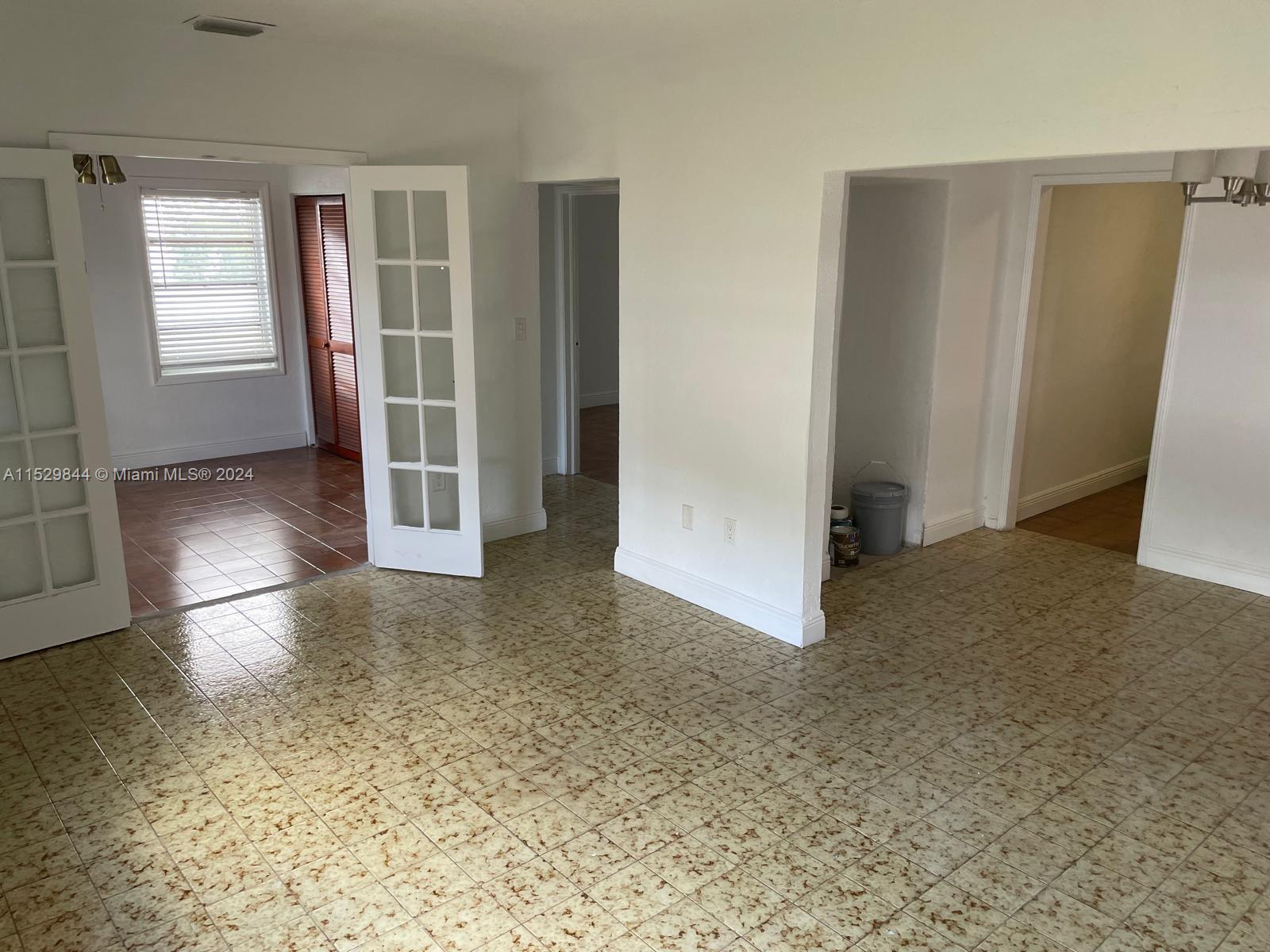 Miami, Florida 33145, 2 Bedrooms Bedrooms, ,1 BathroomBathrooms,Residentiallease,For Rent,A11529844