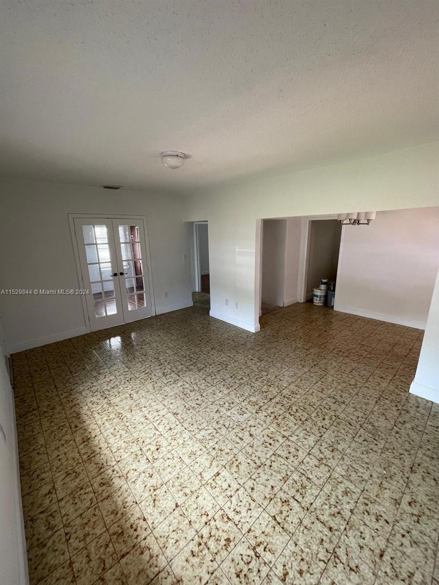 Miami, Florida 33145, 2 Bedrooms Bedrooms, ,1 BathroomBathrooms,Residentiallease,For Rent,A11529844