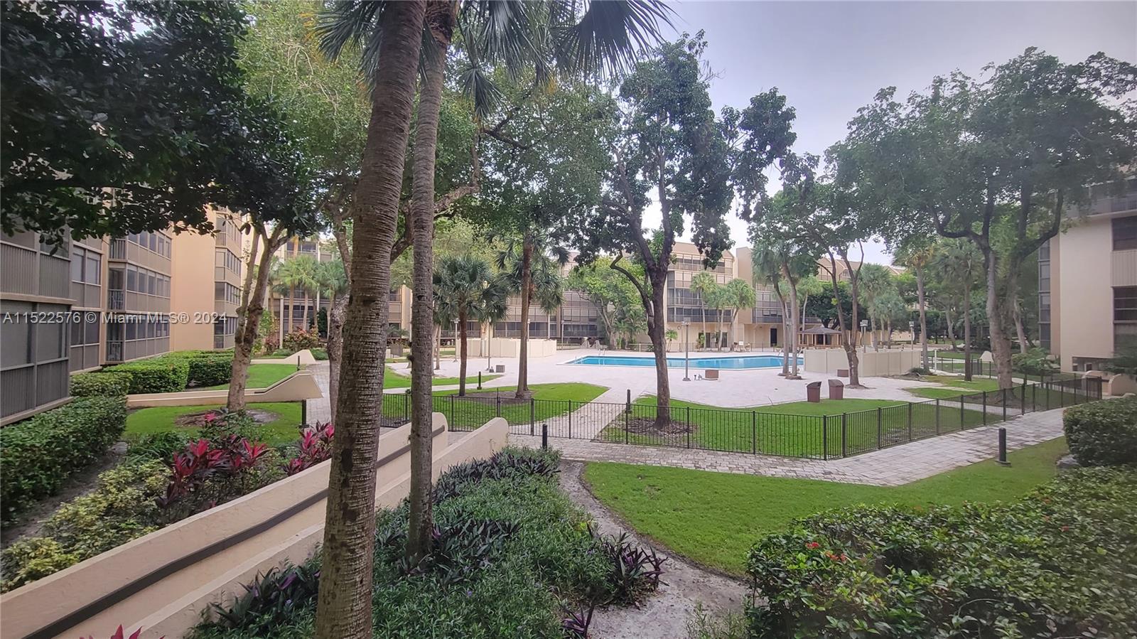 2808 N 46th Ave E245, Hollywood, Florida 33021, 1 Bedroom Bedrooms, ,1 BathroomBathrooms,Residential,For Sale,2808 N 46th Ave E245,A11522576