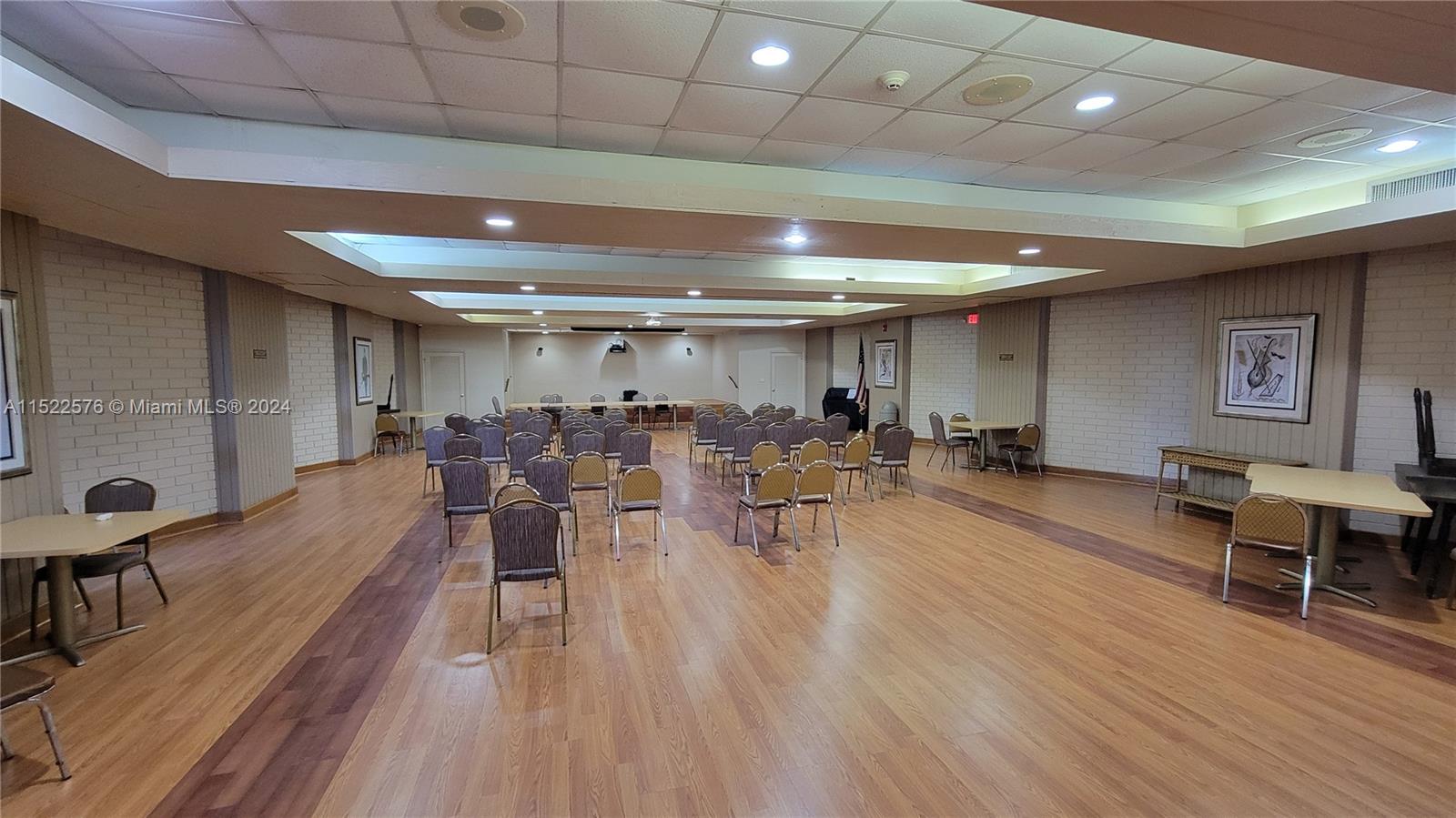 2808 N 46th Ave E245, Hollywood, Florida 33021, 1 Bedroom Bedrooms, ,1 BathroomBathrooms,Residential,For Sale,2808 N 46th Ave E245,A11522576