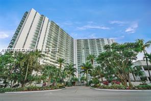 100 Bayview Dr, Sunny Isles Beach, FL, 33160 United States, 1 Bedroom Bedrooms, ,1 BathroomBathrooms,Residential,For Sale,Bayview Dr,A11527507