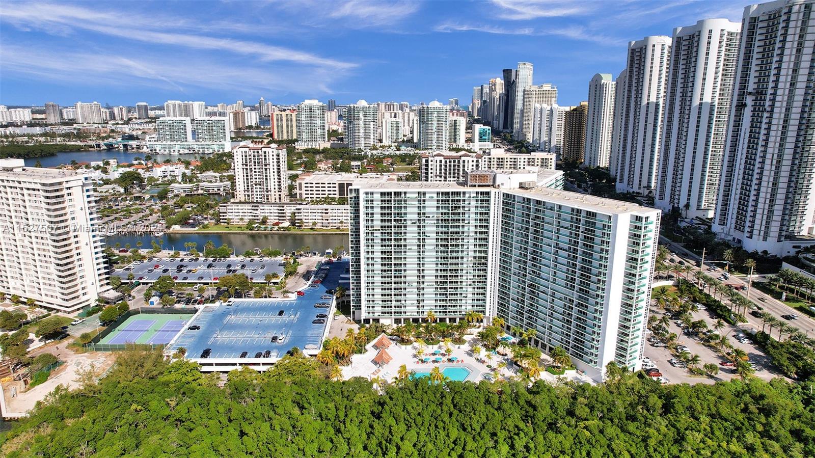 100 Bayview Dr, Sunny Isles Beach, FL, 33160 United States, 1 Bedroom Bedrooms, ,1 BathroomBathrooms,Residential,For Sale,Bayview Dr,A11527507