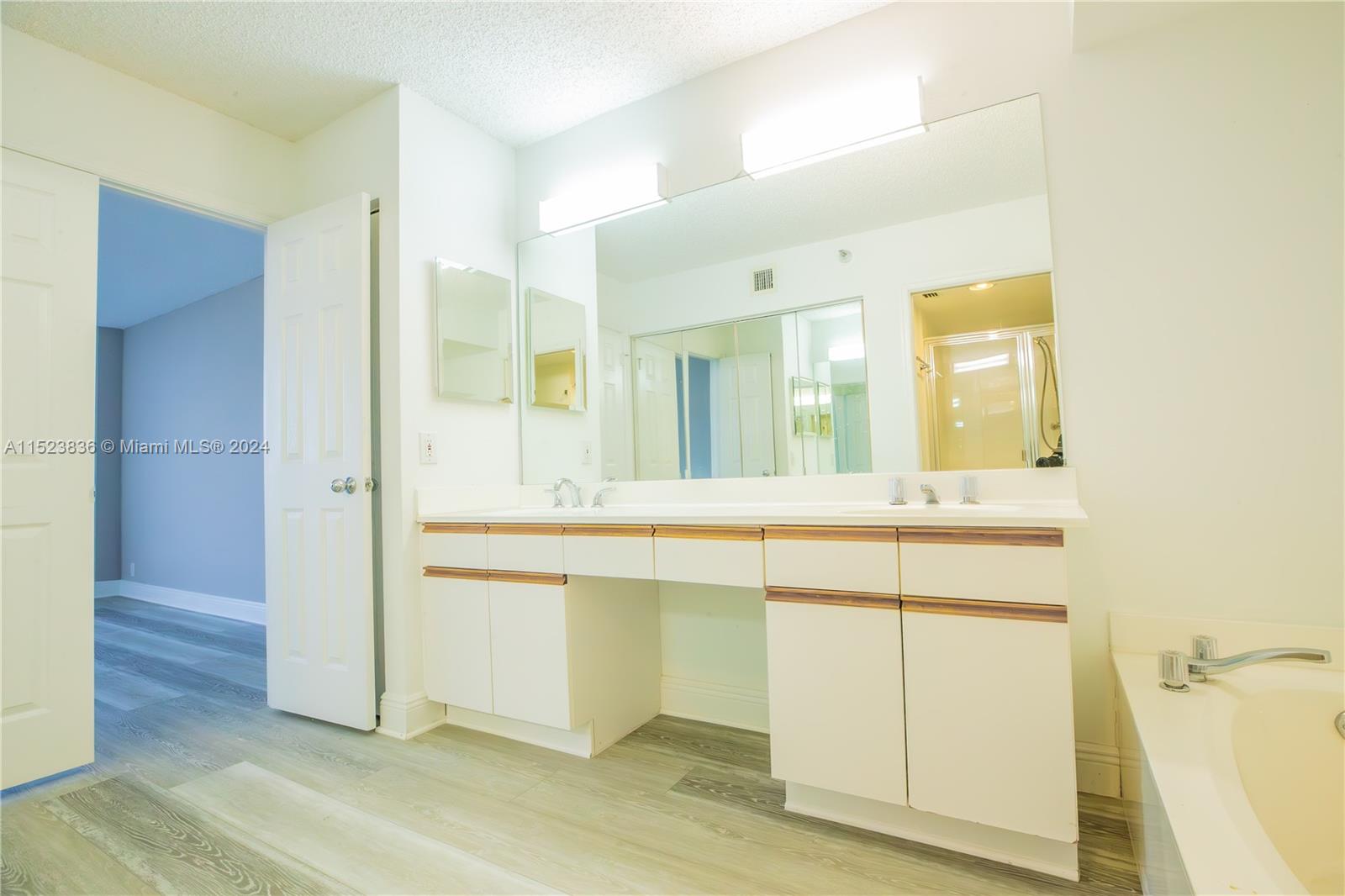 3530 Mystic Pointe Drive 2602, Aventura, Florida 33180, 2 Bedrooms Bedrooms, ,2 BathroomsBathrooms,Residential,For Sale,3530 Mystic Pointe Drive 2602,A11523836