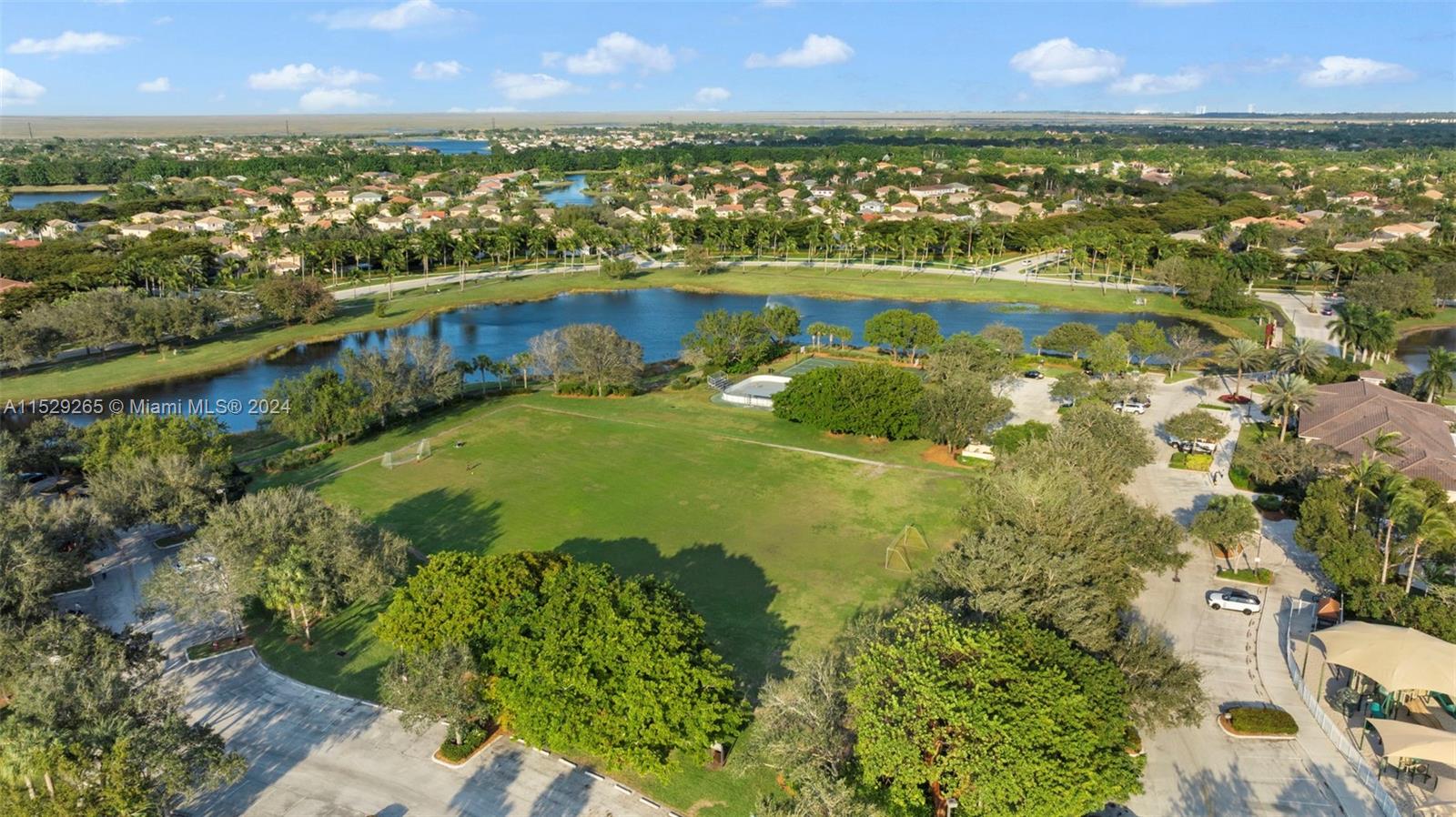 1400 Blue Jay Cir, Weston, FL, 33327 United States, 4 Bedrooms Bedrooms, ,3 BathroomsBathrooms,Residential,For Sale,Blue Jay Cir,A11529265