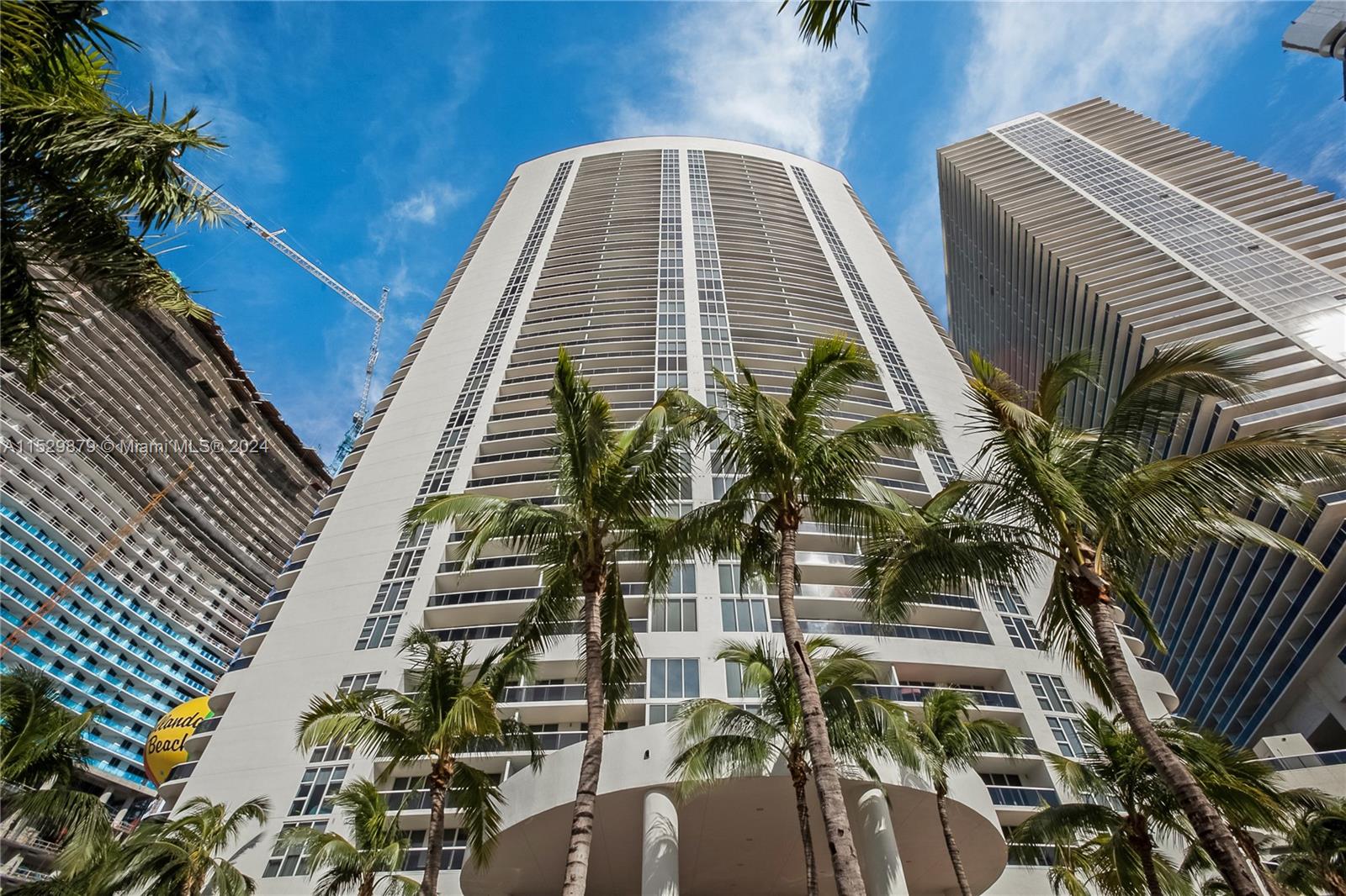1800 S Ocean Dr 909, Hallandale Beach, Florida 33009, 2 Bedrooms Bedrooms, ,1 BathroomBathrooms,Residentiallease,For Rent,1800 S Ocean Dr 909,A11529879