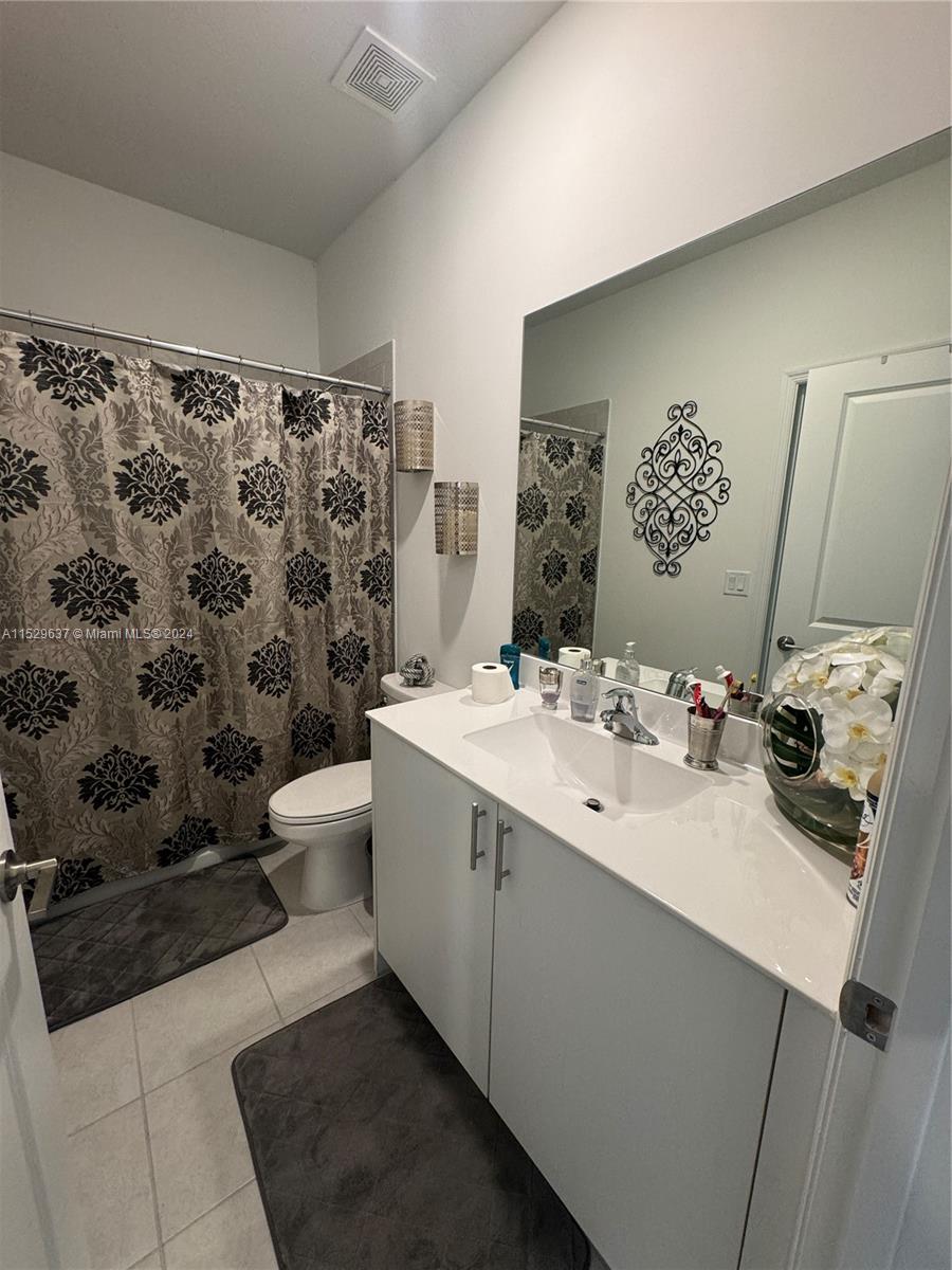 Homestead, Florida 33032, 3 Bedrooms Bedrooms, ,3 BathroomsBathrooms,Residentiallease,For Rent,A11529637