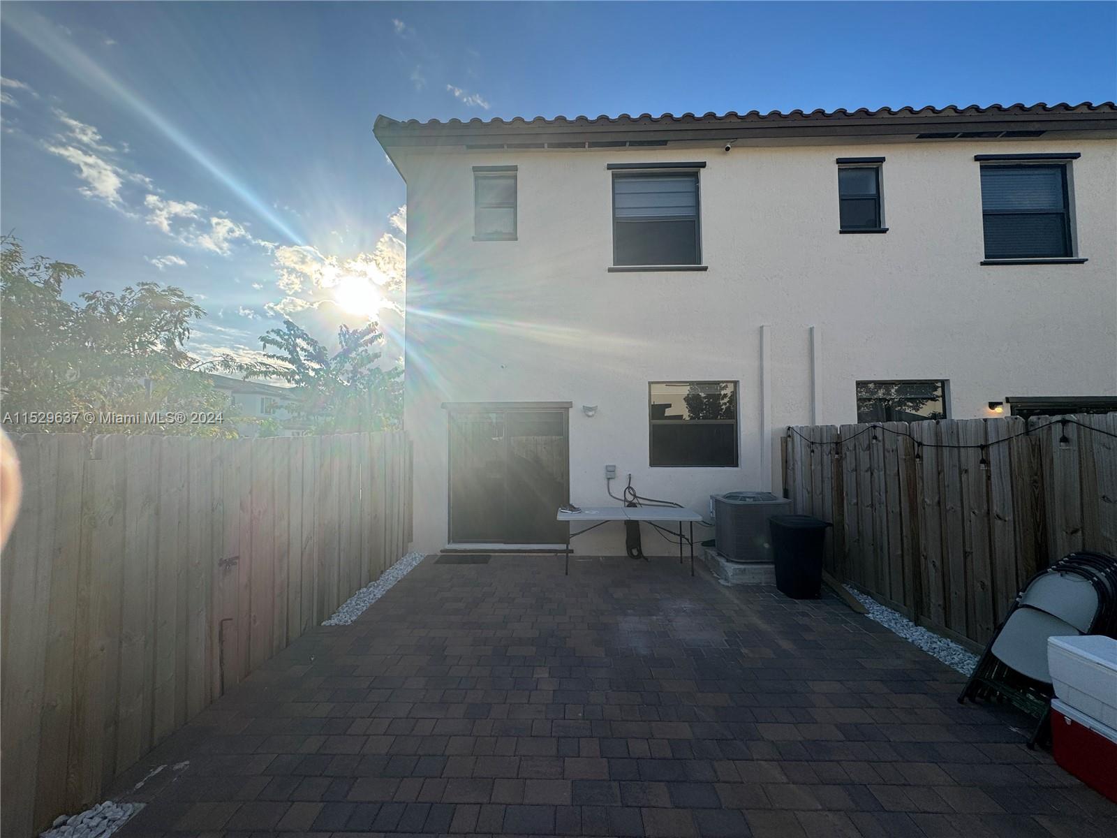 Homestead, Florida 33032, 3 Bedrooms Bedrooms, ,3 BathroomsBathrooms,Residentiallease,For Rent,A11529637