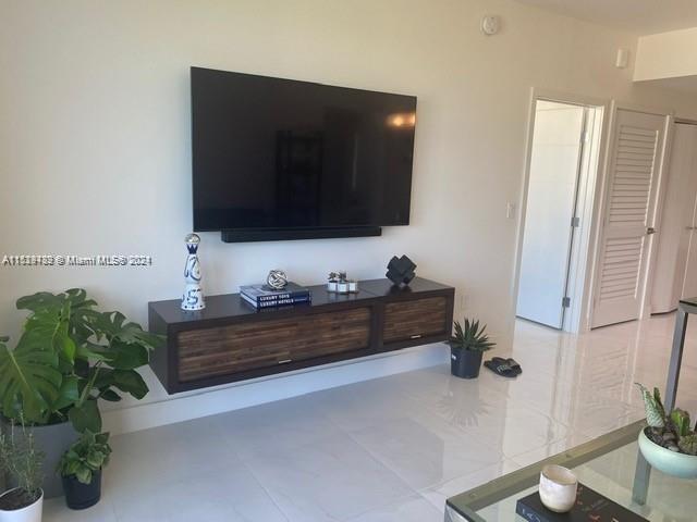 301 Altara Ave 834, Coral Gables, Florida 33146, 3 Bedrooms Bedrooms, ,2 BathroomsBathrooms,Residential,For Sale,301 Altara Ave 834,A11529489