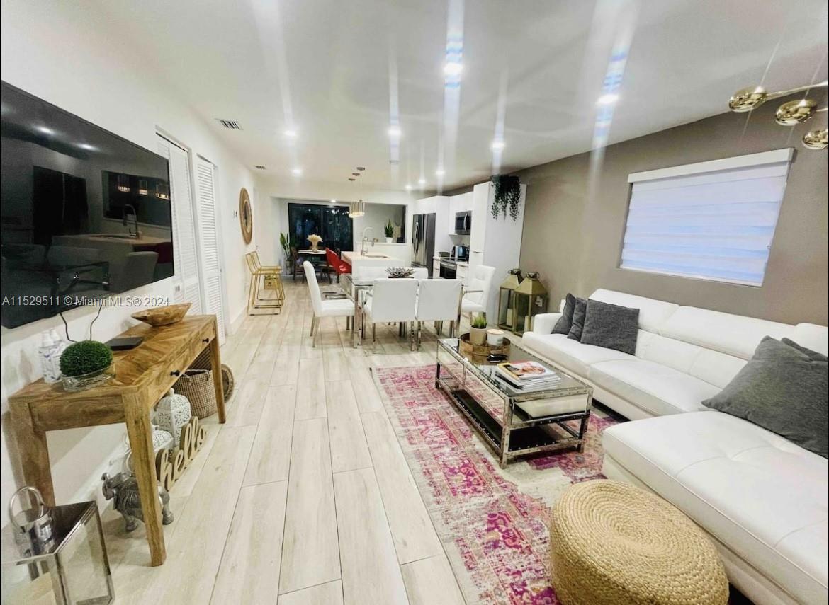 254 NW 51st St, Miami, Florida 33127, 3 Bedrooms Bedrooms, ,3 BathroomsBathrooms,Residentiallease,For Rent,254 NW 51st St,A11529511