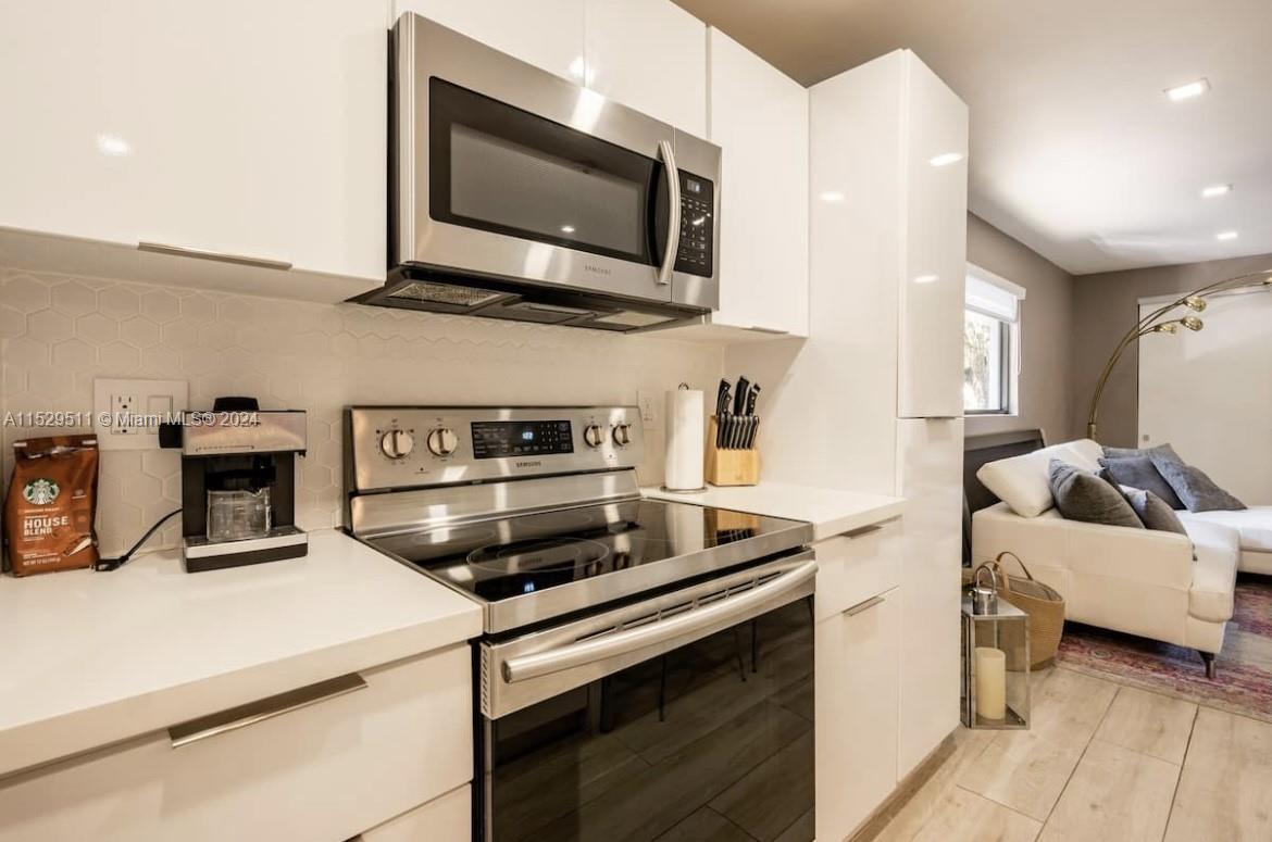 254 NW 51st St, Miami, Florida 33127, 3 Bedrooms Bedrooms, ,3 BathroomsBathrooms,Residentiallease,For Rent,254 NW 51st St,A11529511