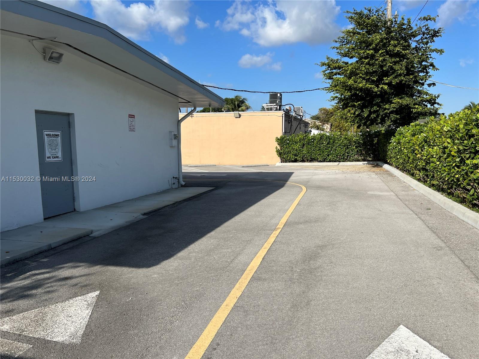 1001 NW 95th St, Miami, Florida 33150, ,Commercialsale,For Sale,1001 NW 95th St,A11530032