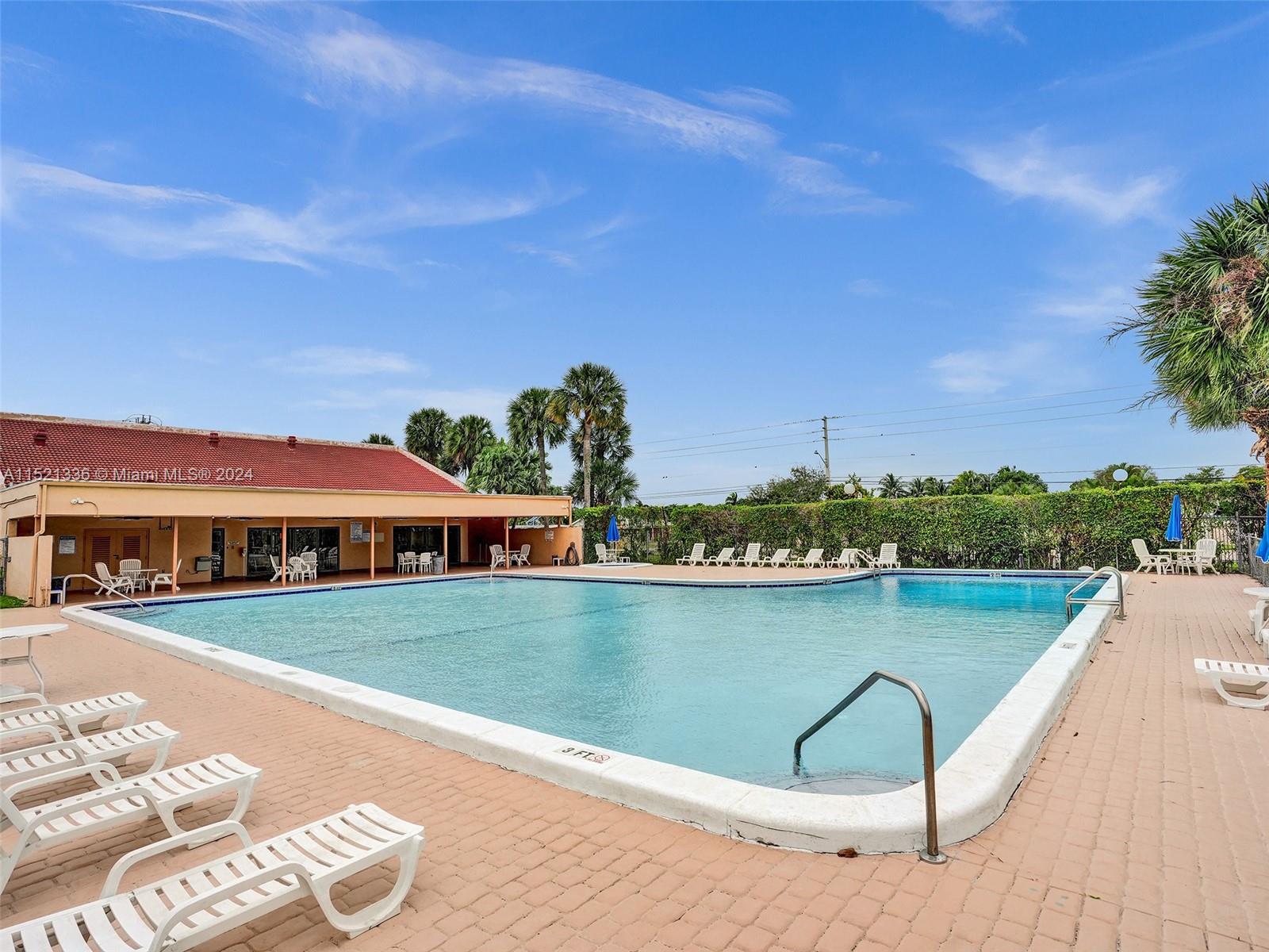 8040 Hampton Blvd 414, North Lauderdale, Florida 33068, 2 Bedrooms Bedrooms, ,2 BathroomsBathrooms,Residential,For Sale,8040 Hampton Blvd 414,A11521336