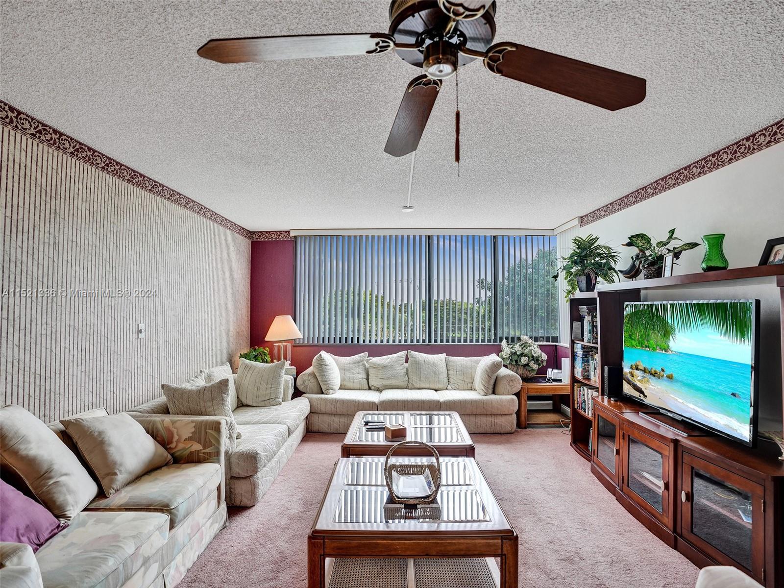 8040 Hampton Blvd 414, North Lauderdale, Florida 33068, 2 Bedrooms Bedrooms, ,2 BathroomsBathrooms,Residential,For Sale,8040 Hampton Blvd 414,A11521336