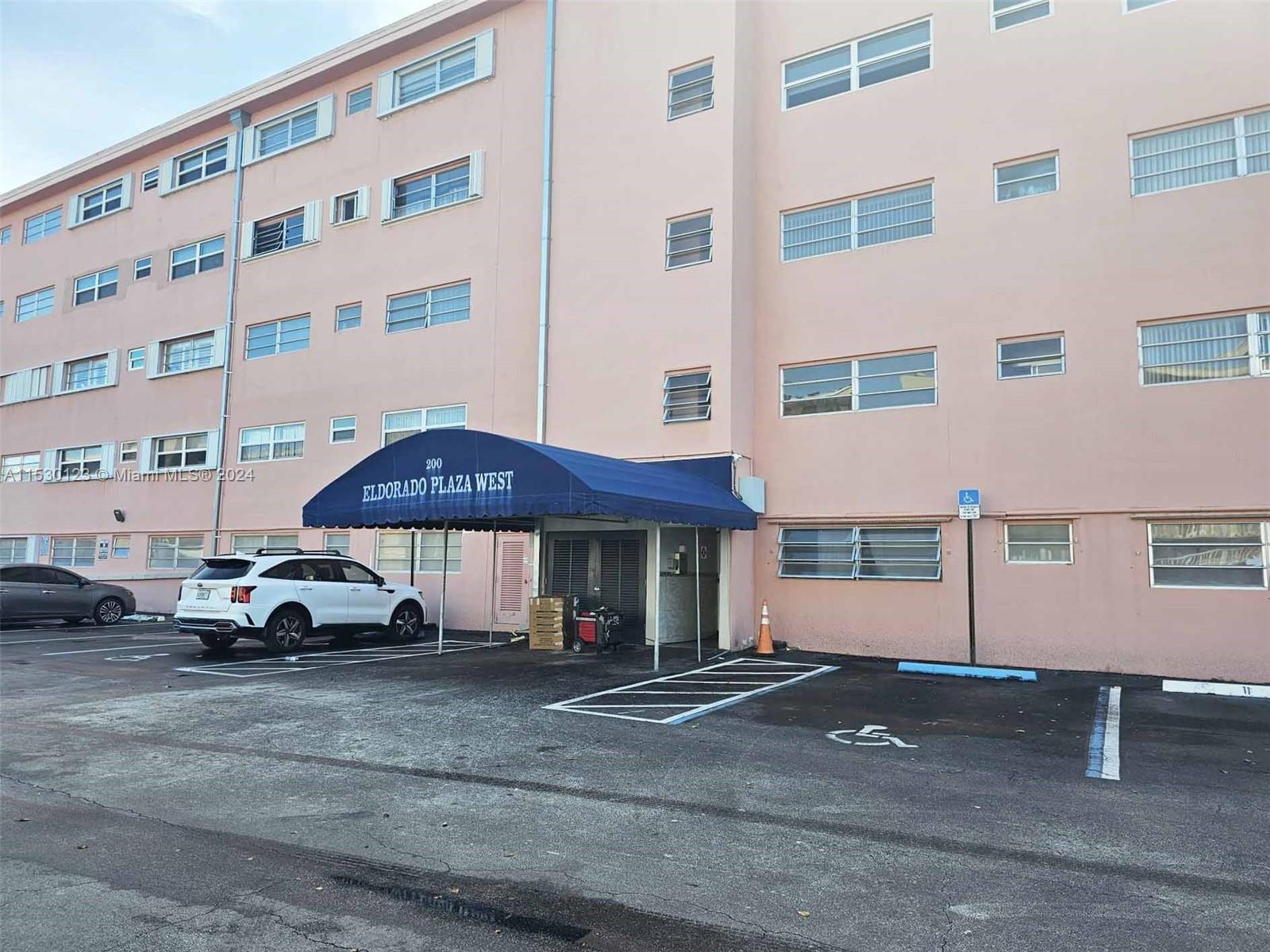 200 NE 12th Ave 5C, Hallandale Beach, Florida 33009, 2 Bedrooms Bedrooms, ,2 BathroomsBathrooms,Residential,For Sale,200 NE 12th Ave 5C,A11530123