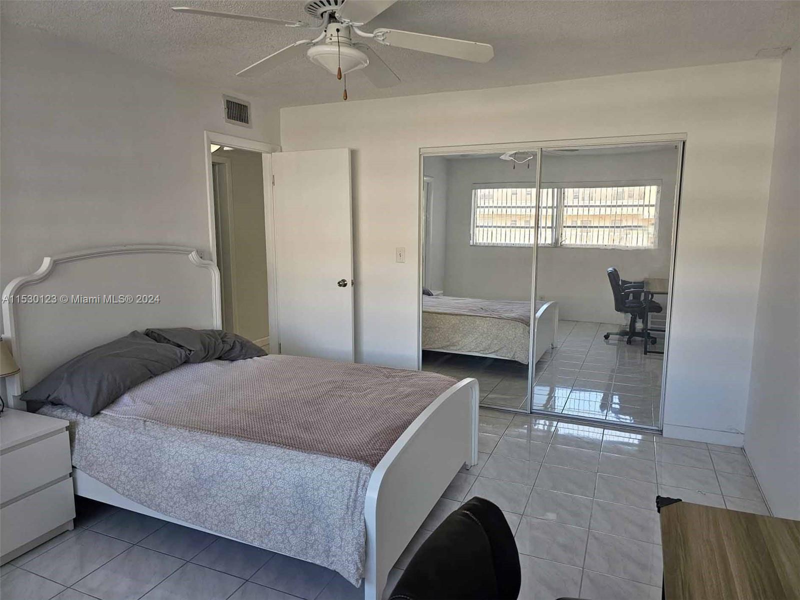 200 NE 12th Ave 5C, Hallandale Beach, Florida 33009, 2 Bedrooms Bedrooms, ,2 BathroomsBathrooms,Residential,For Sale,200 NE 12th Ave 5C,A11530123