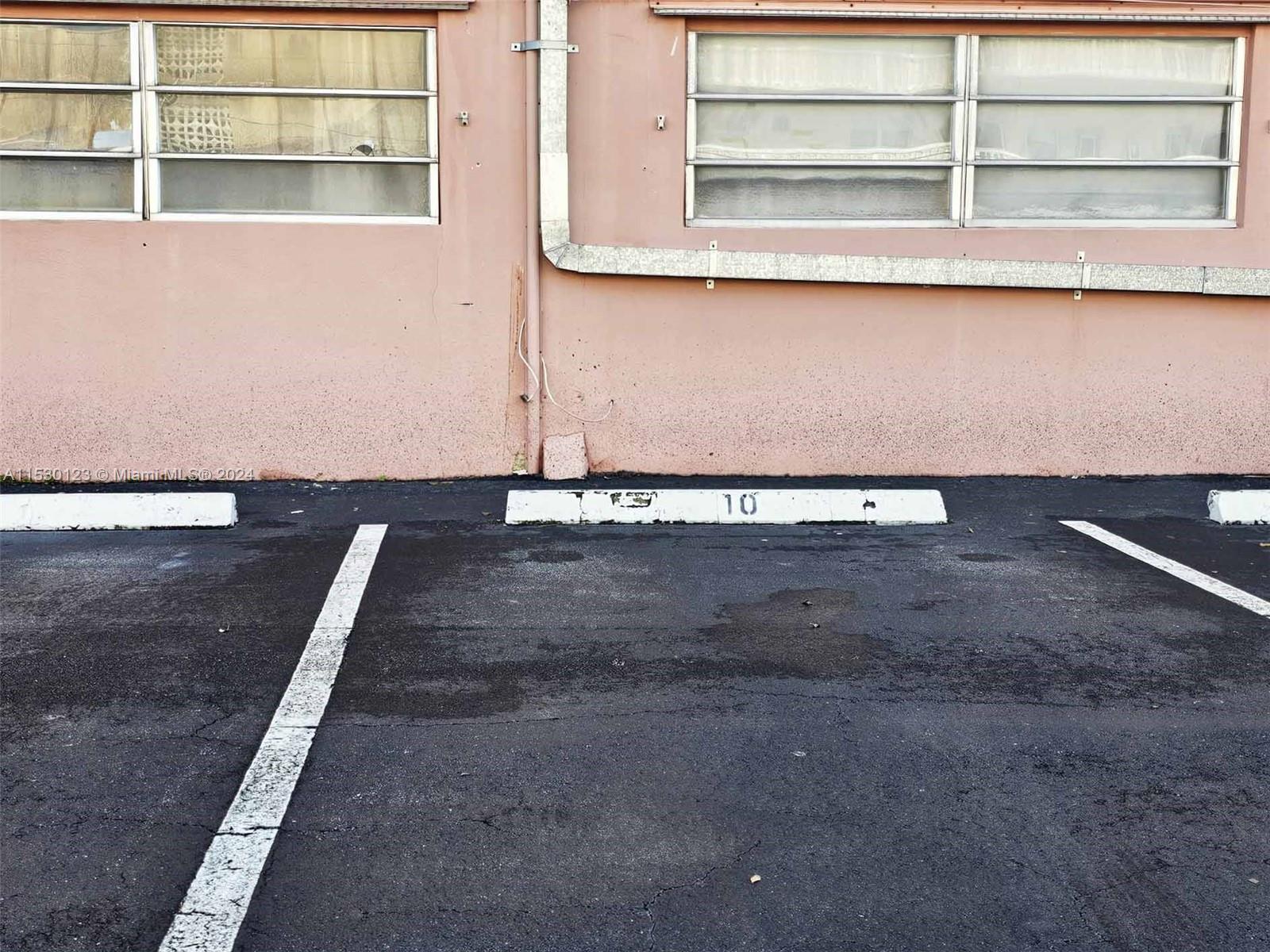 200 NE 12th Ave 5C, Hallandale Beach, Florida 33009, 2 Bedrooms Bedrooms, ,2 BathroomsBathrooms,Residential,For Sale,200 NE 12th Ave 5C,A11530123