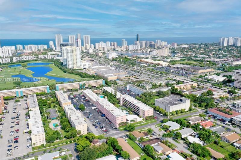 200 NE 12th Ave 5C, Hallandale Beach, Florida 33009, 2 Bedrooms Bedrooms, ,2 BathroomsBathrooms,Residential,For Sale,200 NE 12th Ave 5C,A11530123