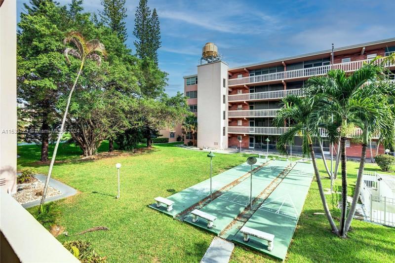 200 NE 12th Ave 5C, Hallandale Beach, Florida 33009, 2 Bedrooms Bedrooms, ,2 BathroomsBathrooms,Residential,For Sale,200 NE 12th Ave 5C,A11530123