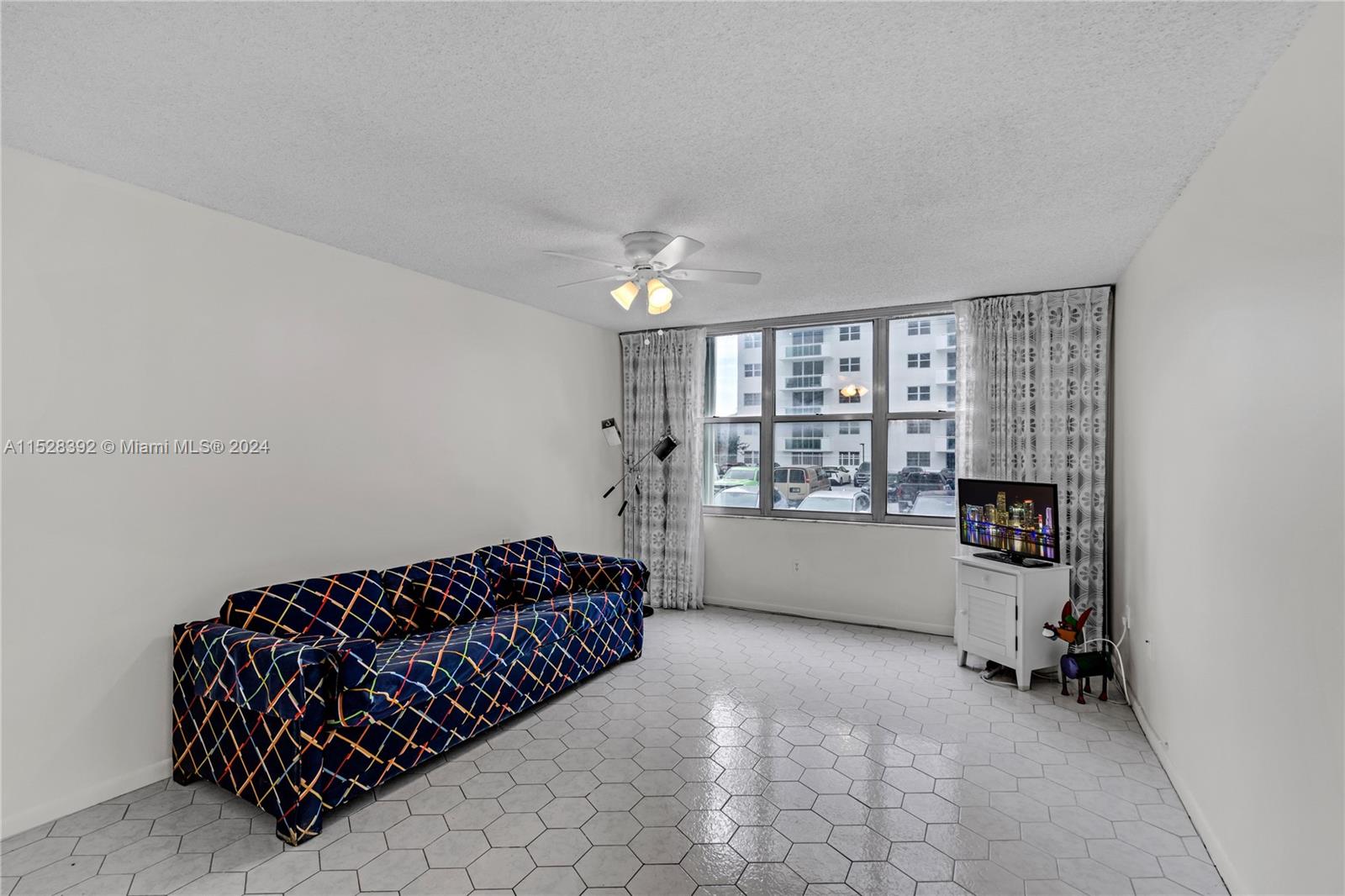 2751 S Ocean Dr 208S, Hollywood, Florida 33019, 2 Bedrooms Bedrooms, ,2 BathroomsBathrooms,Residential,For Sale,2751 S Ocean Dr 208S,A11528392