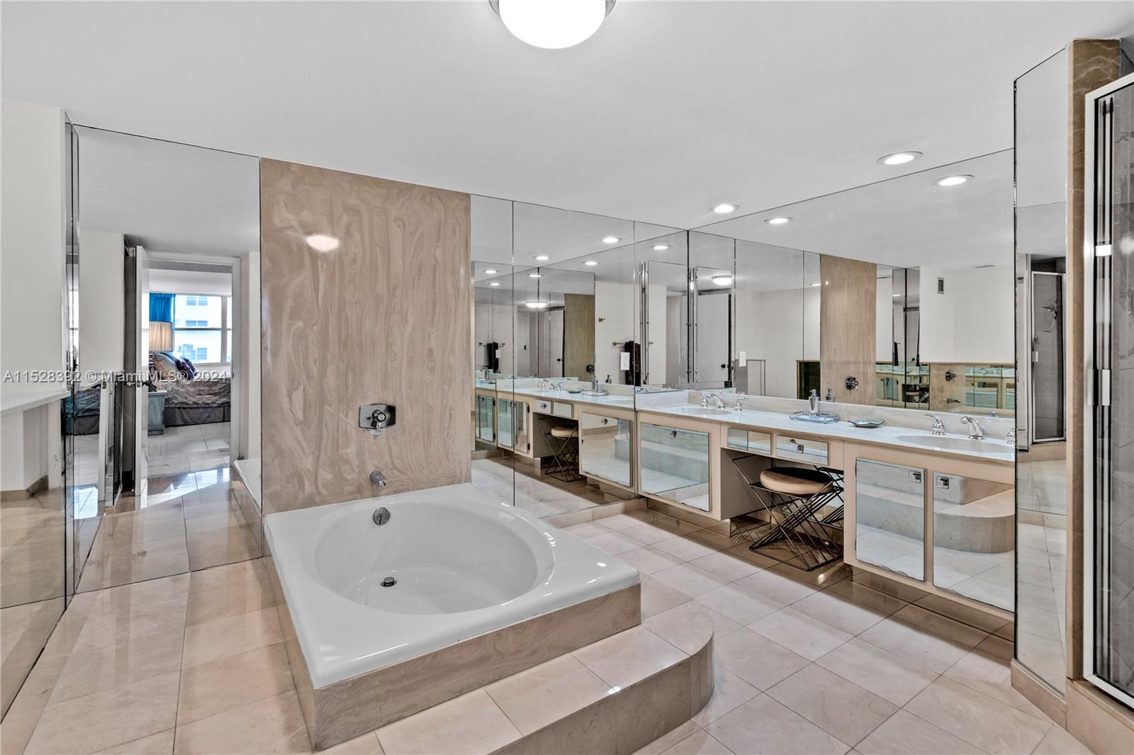 2751 S Ocean Dr 208S, Hollywood, Florida 33019, 2 Bedrooms Bedrooms, ,2 BathroomsBathrooms,Residential,For Sale,2751 S Ocean Dr 208S,A11528392