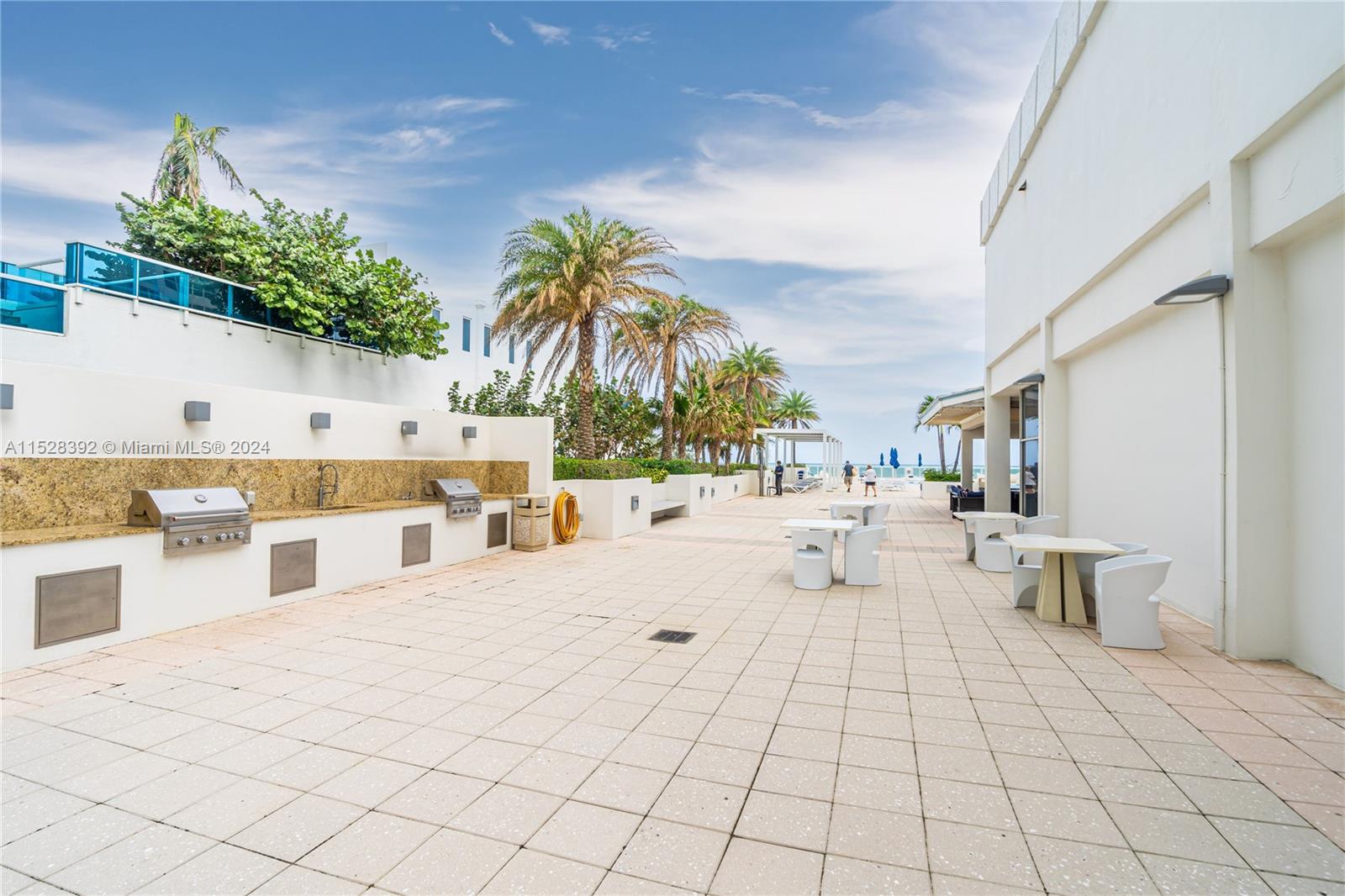 2751 S Ocean Dr 208S, Hollywood, Florida 33019, 2 Bedrooms Bedrooms, ,2 BathroomsBathrooms,Residential,For Sale,2751 S Ocean Dr 208S,A11528392