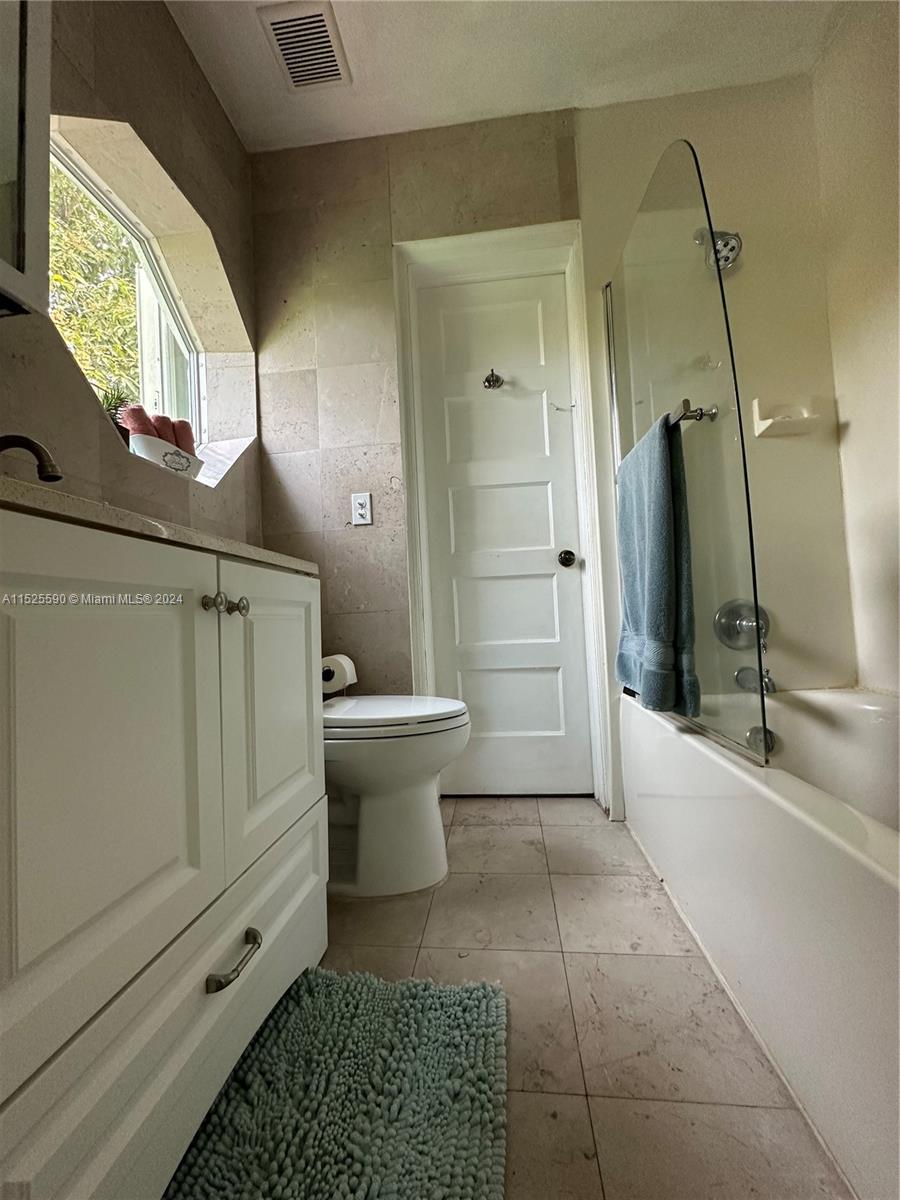 10300 N Miami Ave, Miami Shores, Florida 33150, 4 Bedrooms Bedrooms, ,3 BathroomsBathrooms,Residential,For Sale,10300 N Miami Ave,A11525590