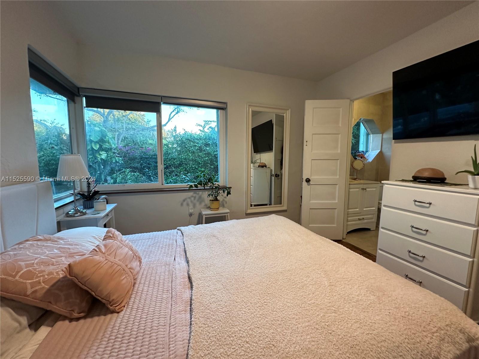 10300 N Miami Ave, Miami Shores, Florida 33150, 4 Bedrooms Bedrooms, ,3 BathroomsBathrooms,Residential,For Sale,10300 N Miami Ave,A11525590