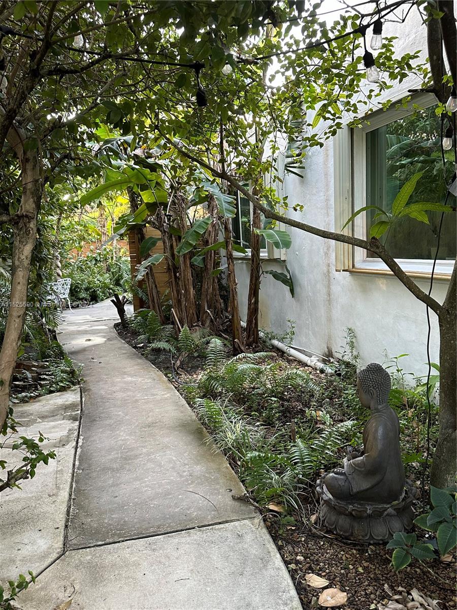 10300 N Miami Ave, Miami Shores, Florida 33150, 4 Bedrooms Bedrooms, ,3 BathroomsBathrooms,Residential,For Sale,10300 N Miami Ave,A11525590