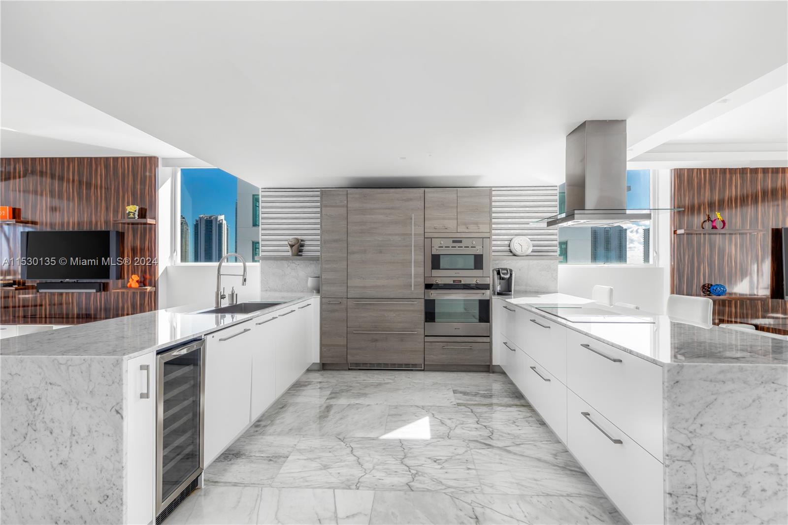 400 Sunny isles blvd, Sunny Isles Beach, FL, 33160 United States, 4 Bedrooms Bedrooms, ,4 BathroomsBathrooms,Residential,For Sale,Sunny isles blvd,A11530135