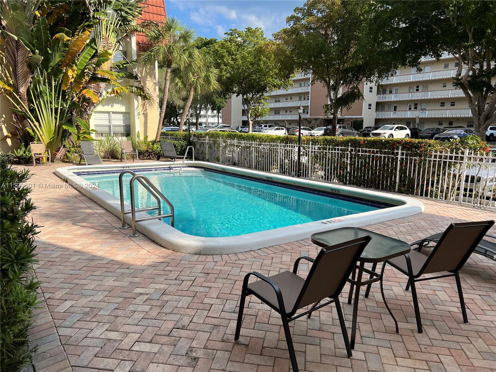 1300 Moffett St 305, Hallandale Beach, Florida 33009, 1 Bedroom Bedrooms, ,1 BathroomBathrooms,Residentiallease,For Rent,1300 Moffett St 305,A11529601