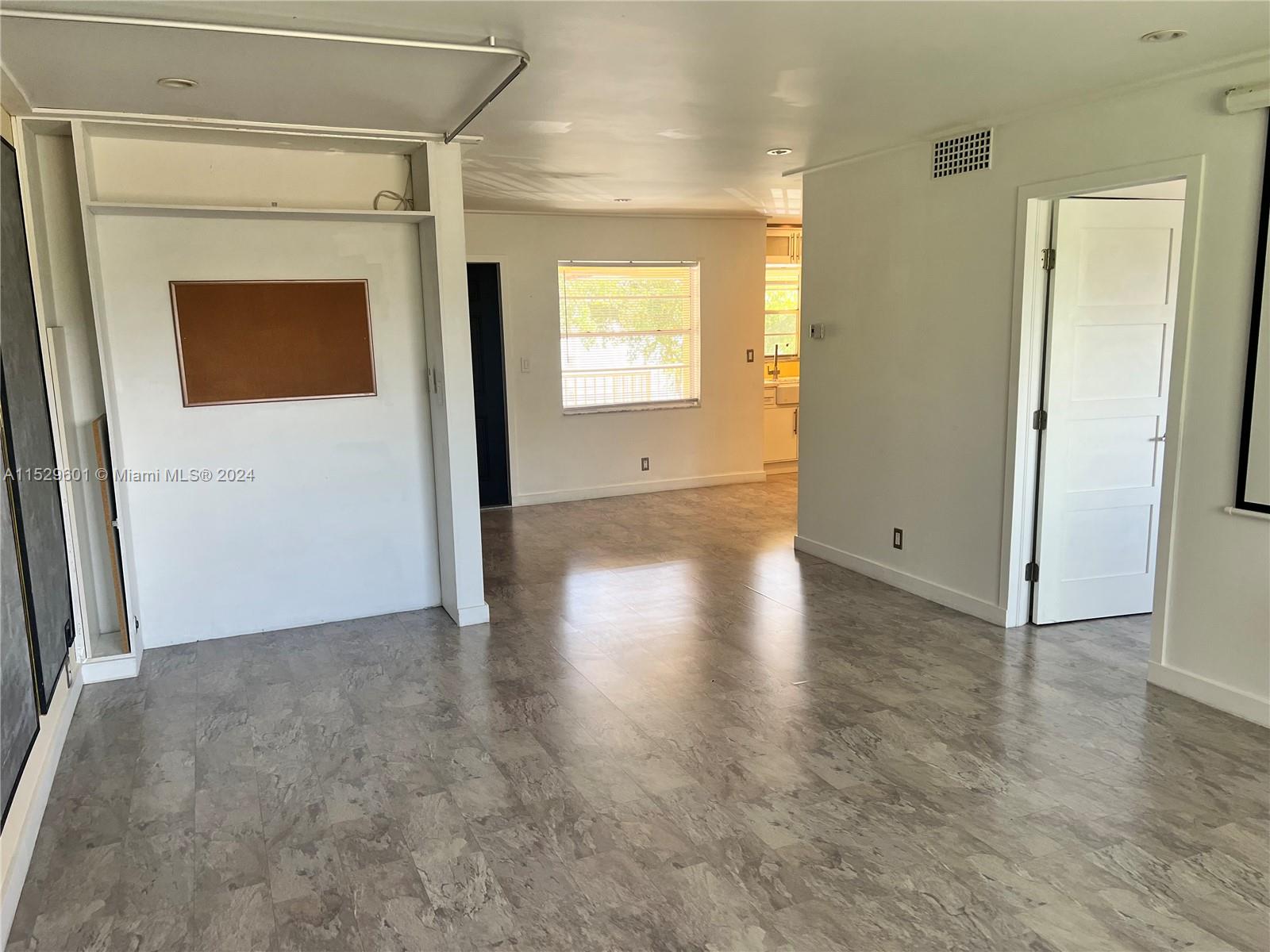 1300 Moffett St 305, Hallandale Beach, Florida 33009, 1 Bedroom Bedrooms, ,1 BathroomBathrooms,Residentiallease,For Rent,1300 Moffett St 305,A11529601