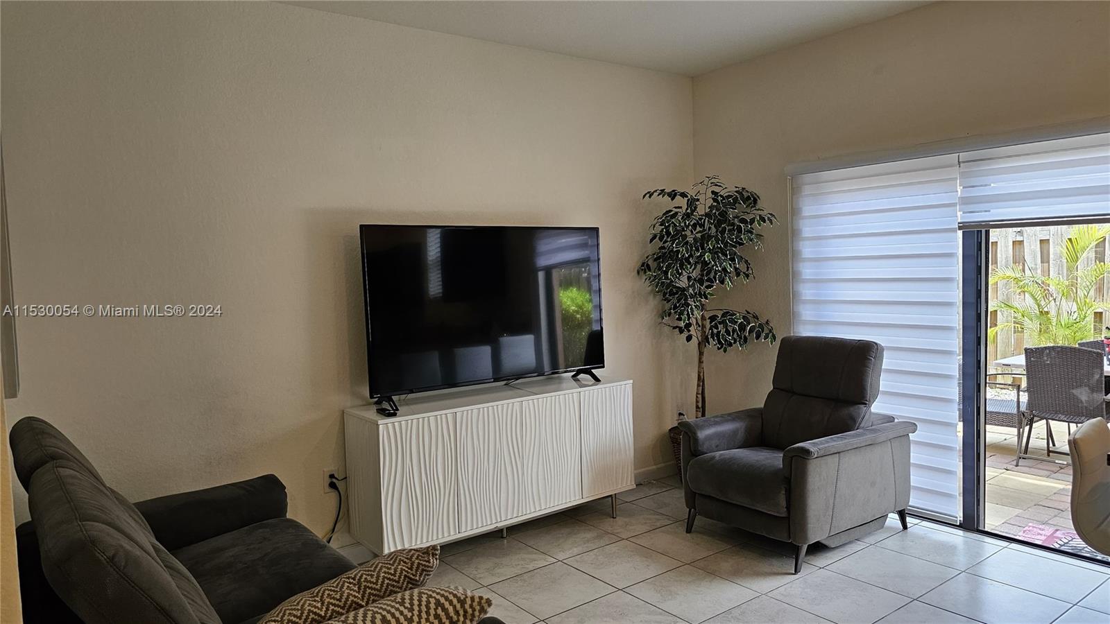 161 SE 34th Ter 33, Homestead, Florida 33033, 3 Bedrooms Bedrooms, ,2 BathroomsBathrooms,Residential,For Sale,161 SE 34th Ter 33,A11530054