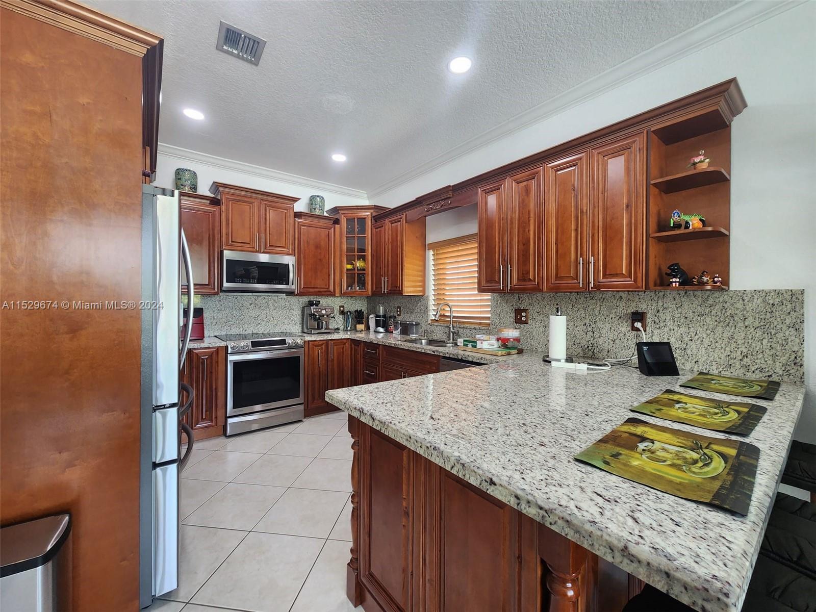 16167 SW 61st Ln 16167, Miami, Florida 33193, 4 Bedrooms Bedrooms, ,2 BathroomsBathrooms,Residentiallease,For Rent,16167 SW 61st Ln 16167,A11529674