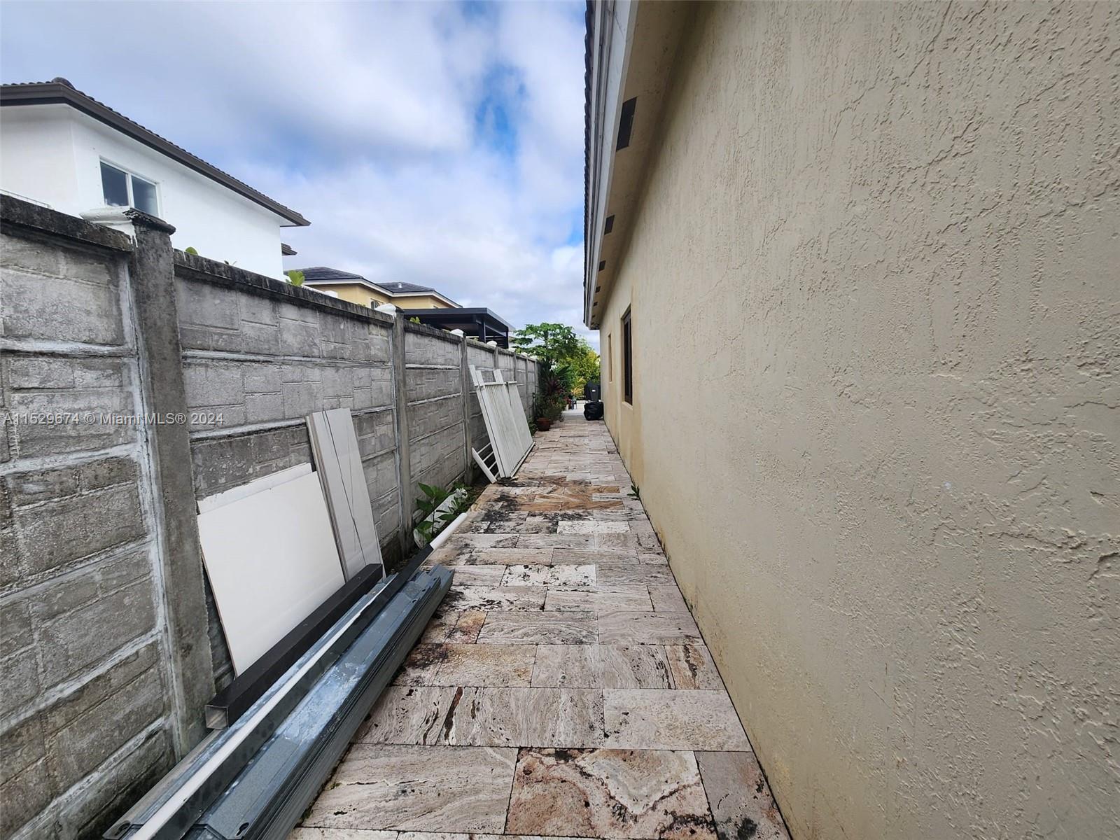 16167 SW 61st Ln 16167, Miami, Florida 33193, 4 Bedrooms Bedrooms, ,2 BathroomsBathrooms,Residentiallease,For Rent,16167 SW 61st Ln 16167,A11529674