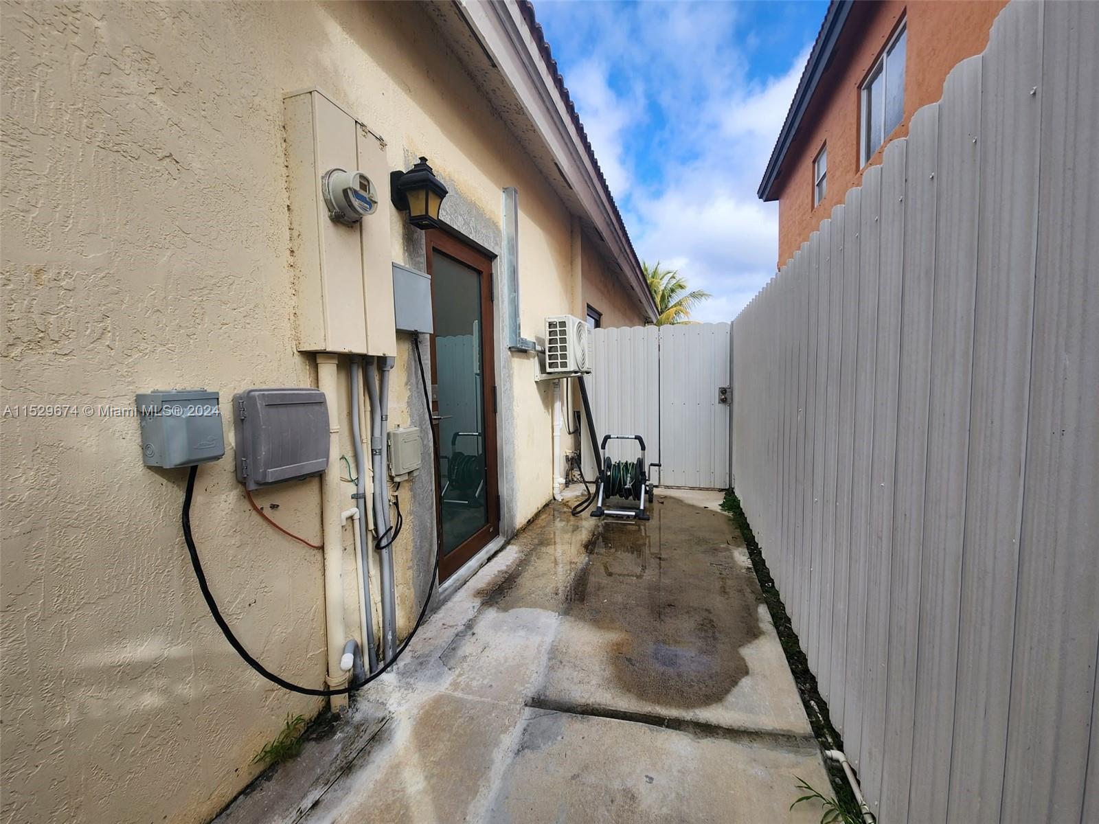 16167 SW 61st Ln 16167, Miami, Florida 33193, 4 Bedrooms Bedrooms, ,2 BathroomsBathrooms,Residentiallease,For Rent,16167 SW 61st Ln 16167,A11529674