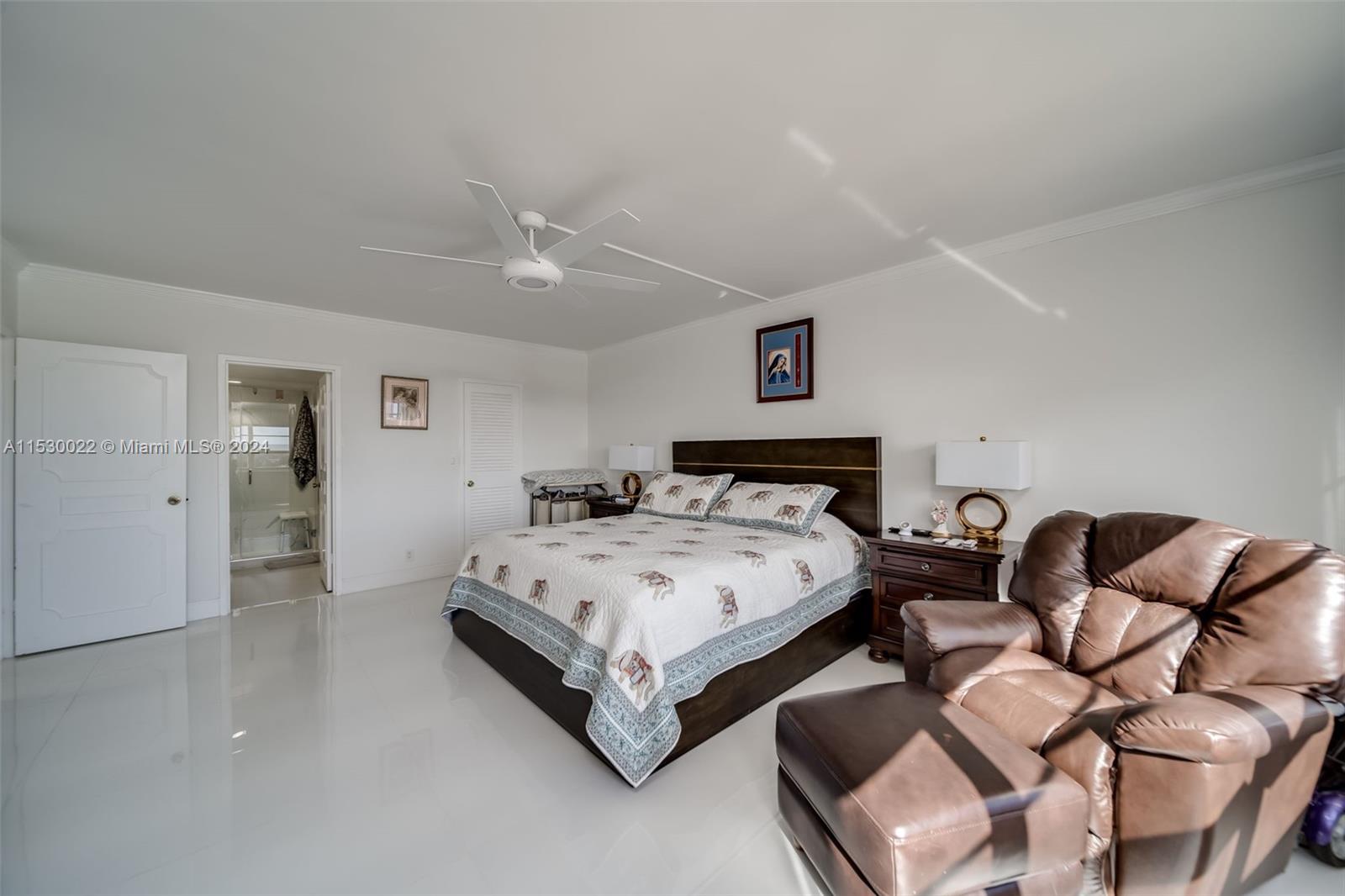 2500 Las Olas Blvd, Fort Lauderdale, FL, 33301 United States, 3 Bedrooms Bedrooms, ,2 BathroomsBathrooms,Residential,For Sale,Las Olas Blvd,A11530022