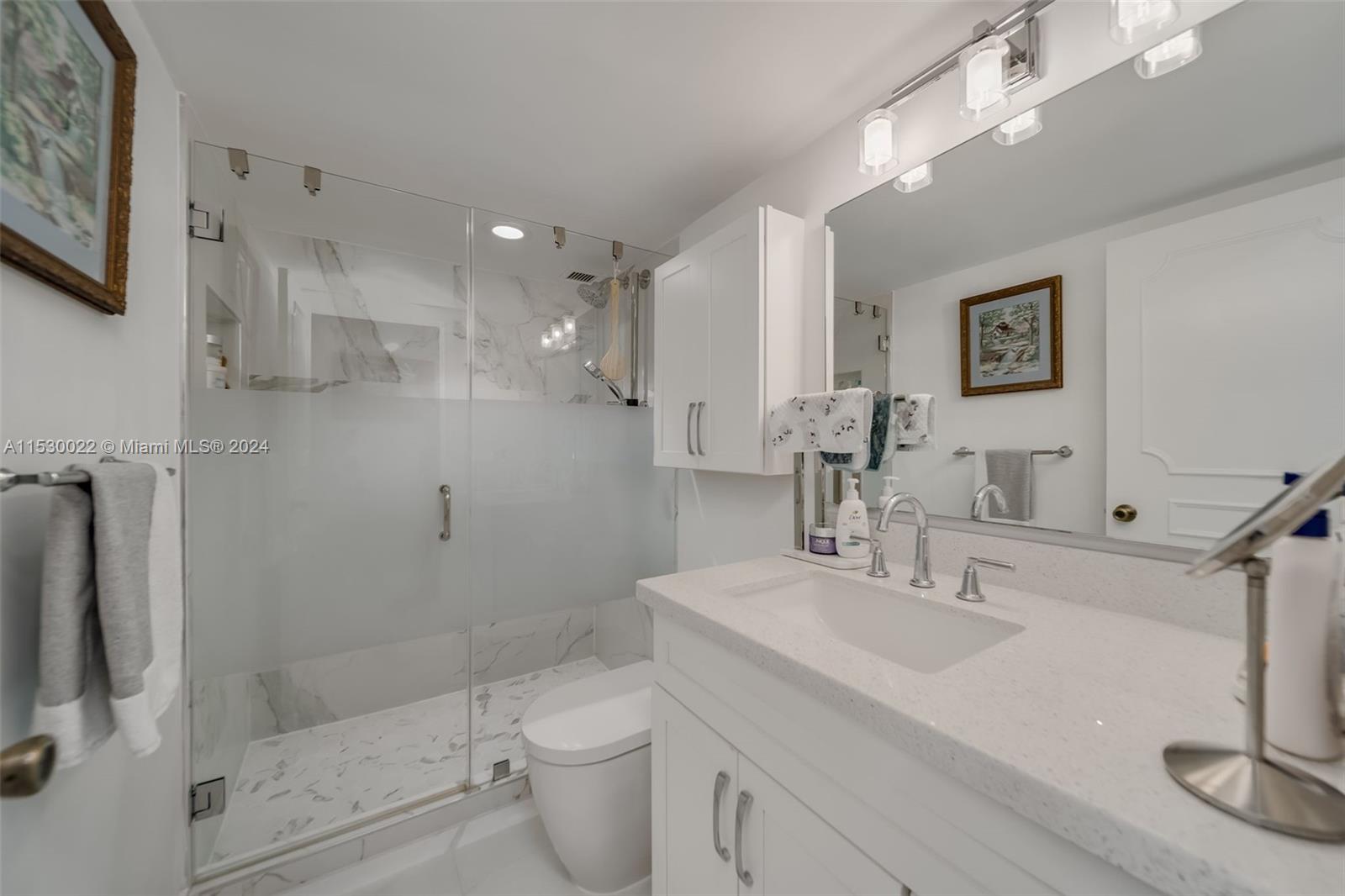 2500 Las Olas Blvd, Fort Lauderdale, FL, 33301 United States, 3 Bedrooms Bedrooms, ,2 BathroomsBathrooms,Residential,For Sale,Las Olas Blvd,A11530022