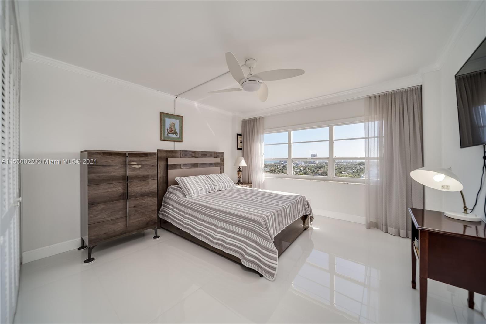 2500 Las Olas Blvd, Fort Lauderdale, FL, 33301 United States, 3 Bedrooms Bedrooms, ,2 BathroomsBathrooms,Residential,For Sale,Las Olas Blvd,A11530022