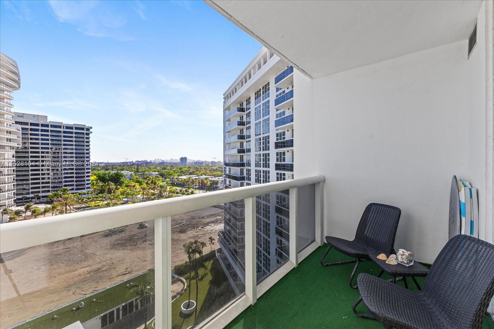10275 Collins Ave 916, Bal Harbour, Florida 33154, 1 Bedroom Bedrooms, ,1 BathroomBathrooms,Residentiallease,For Rent,10275 Collins Ave 916,A11528164