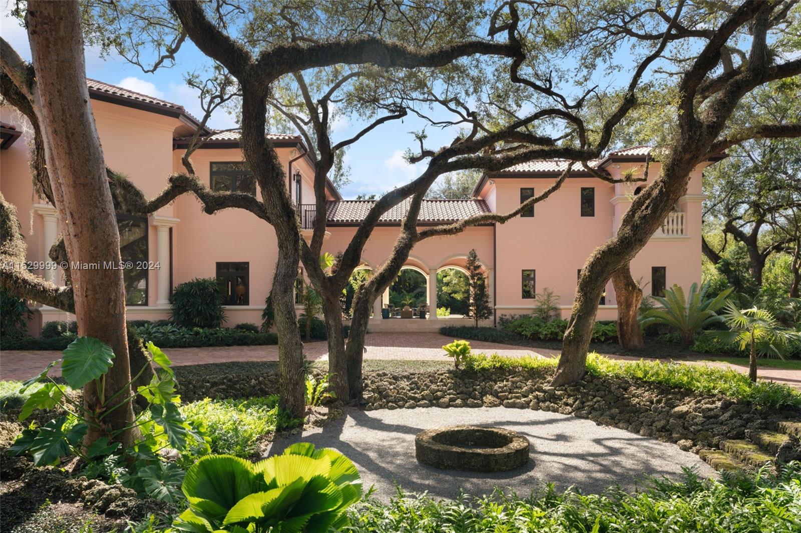 10001 Fairchild Way, Coral Gables, FL, 33156 United States, 7 Bedrooms Bedrooms, ,7 BathroomsBathrooms,Residential,For Sale,Fairchild Way,A11529999