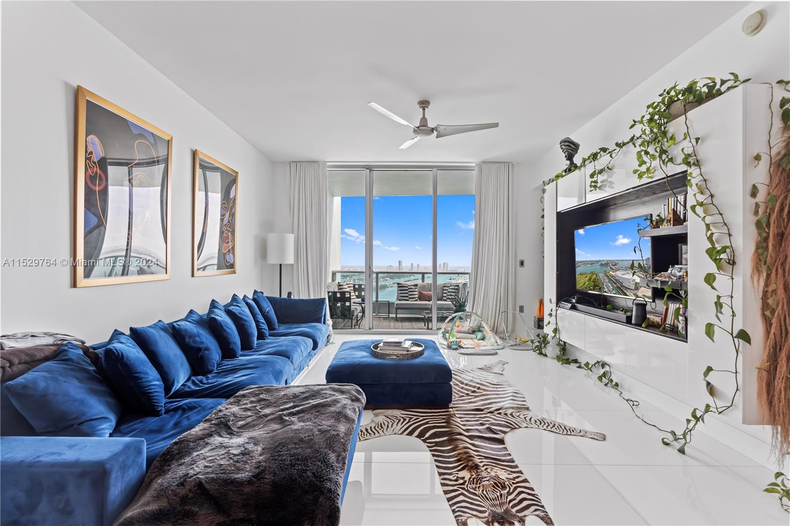 900 Biscayne Blvd 4102, Miami, Florida 33132, 3 Bedrooms Bedrooms, ,3 BathroomsBathrooms,Residential,For Sale,900 Biscayne Blvd 4102,A11529764