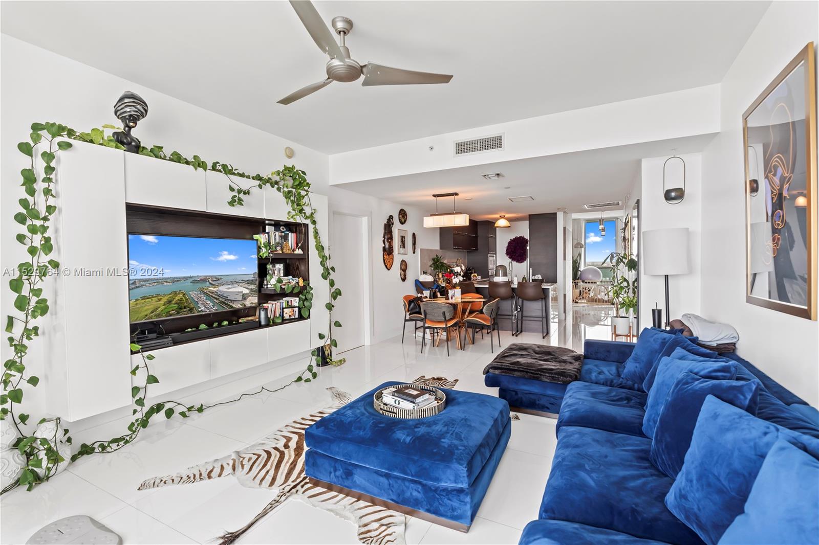 900 Biscayne Blvd 4102, Miami, Florida 33132, 3 Bedrooms Bedrooms, ,3 BathroomsBathrooms,Residential,For Sale,900 Biscayne Blvd 4102,A11529764