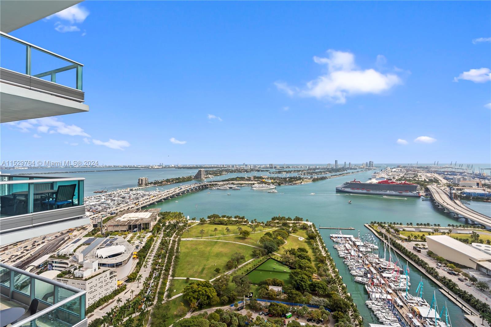 900 Biscayne Blvd 4102, Miami, Florida 33132, 3 Bedrooms Bedrooms, ,3 BathroomsBathrooms,Residential,For Sale,900 Biscayne Blvd 4102,A11529764