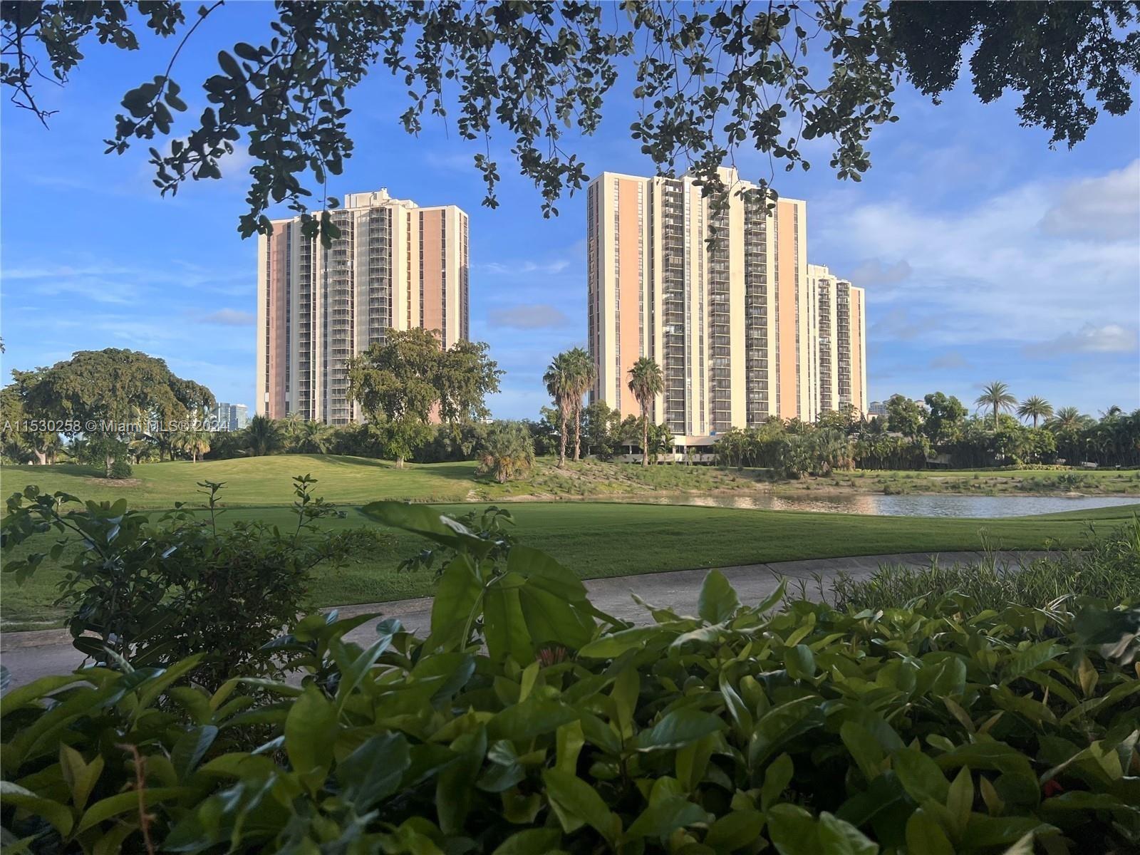 20335 Country Club Dr, Aventura, FL, 33180 United States, 2 Bedrooms Bedrooms, ,2 BathroomsBathrooms,Residential,For Sale,Country Club Dr,A11530258