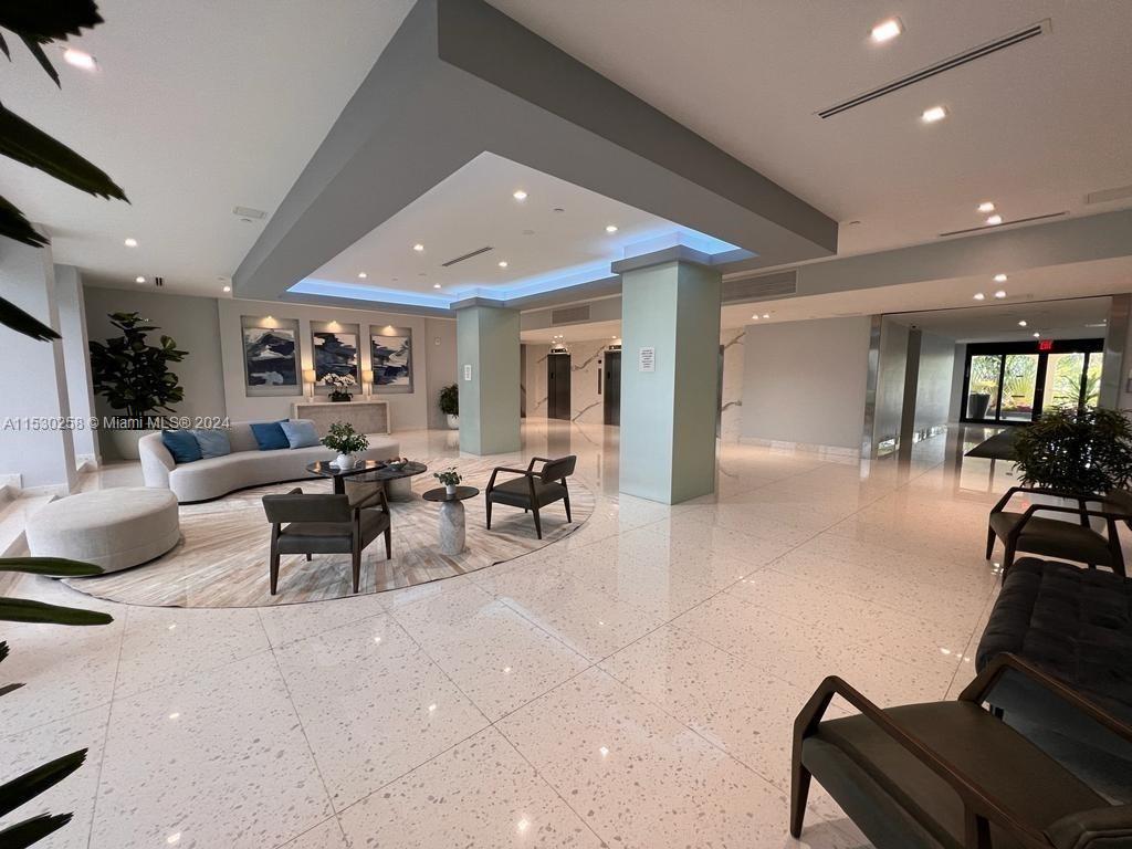 20335 Country Club Dr, Aventura, FL, 33180 United States, 2 Bedrooms Bedrooms, ,2 BathroomsBathrooms,Residential,For Sale,Country Club Dr,A11530258