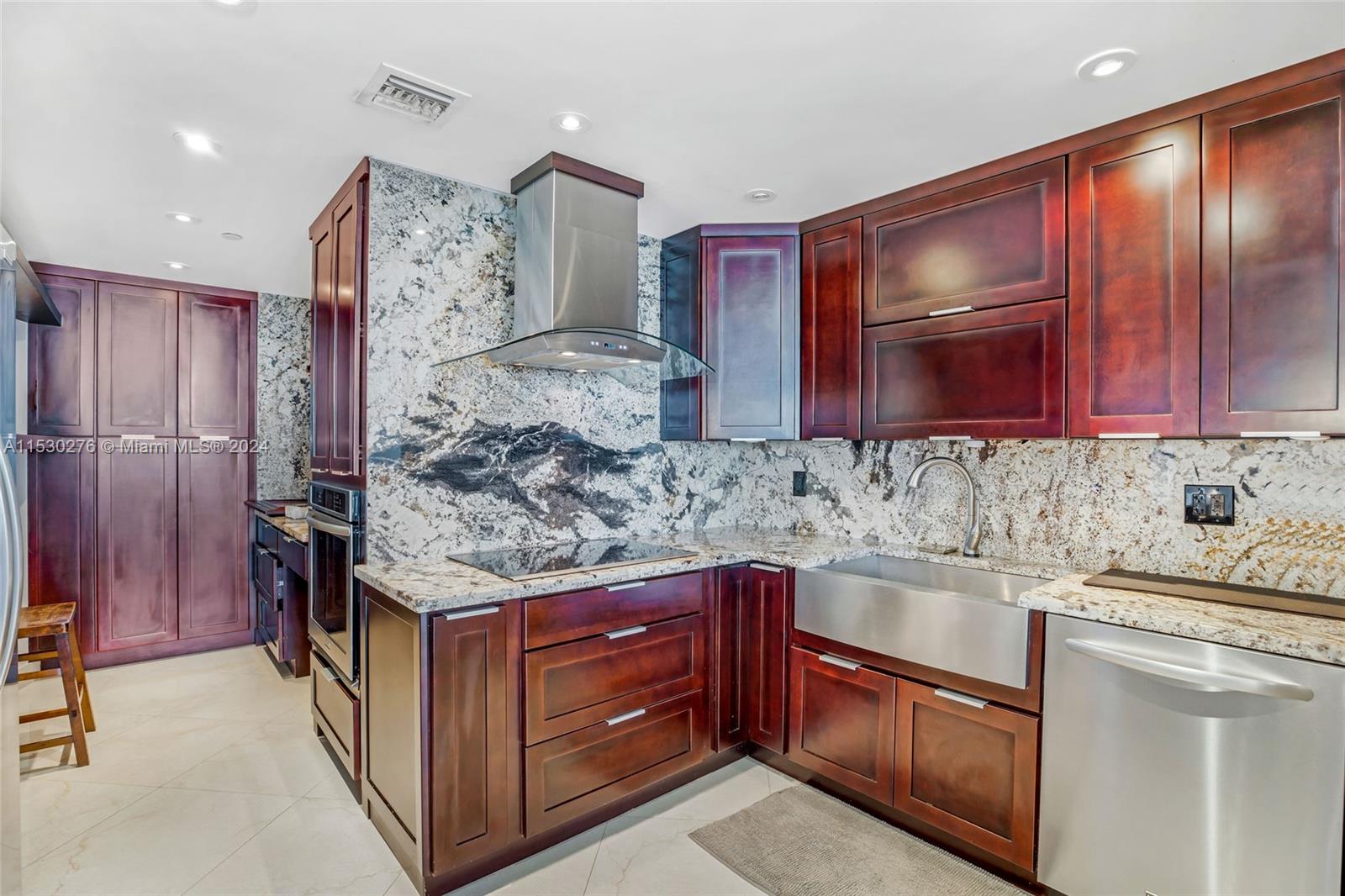 1717 N Bayshore Dr A-4236, Miami, Florida 33132, 2 Bedrooms Bedrooms, ,2 BathroomsBathrooms,Residential,For Sale,1717 N Bayshore Dr A-4236,A11530276