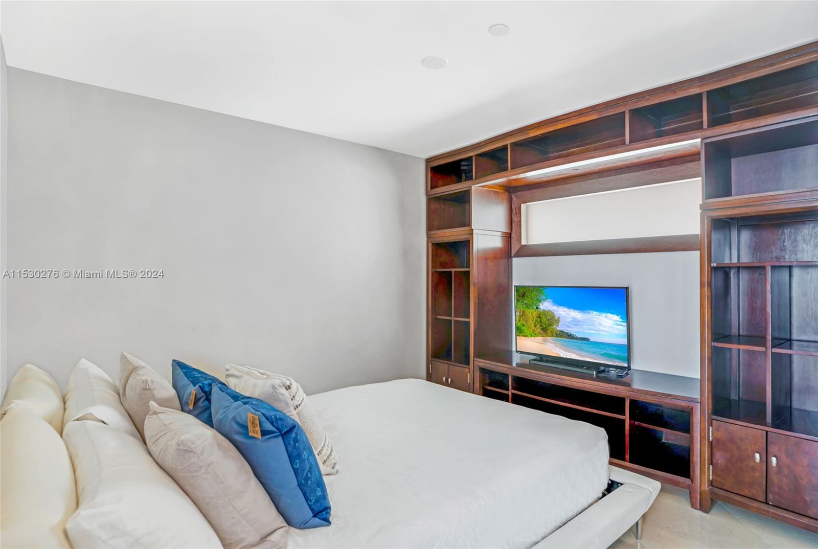 1717 N Bayshore Dr A-4236, Miami, Florida 33132, 2 Bedrooms Bedrooms, ,2 BathroomsBathrooms,Residential,For Sale,1717 N Bayshore Dr A-4236,A11530276