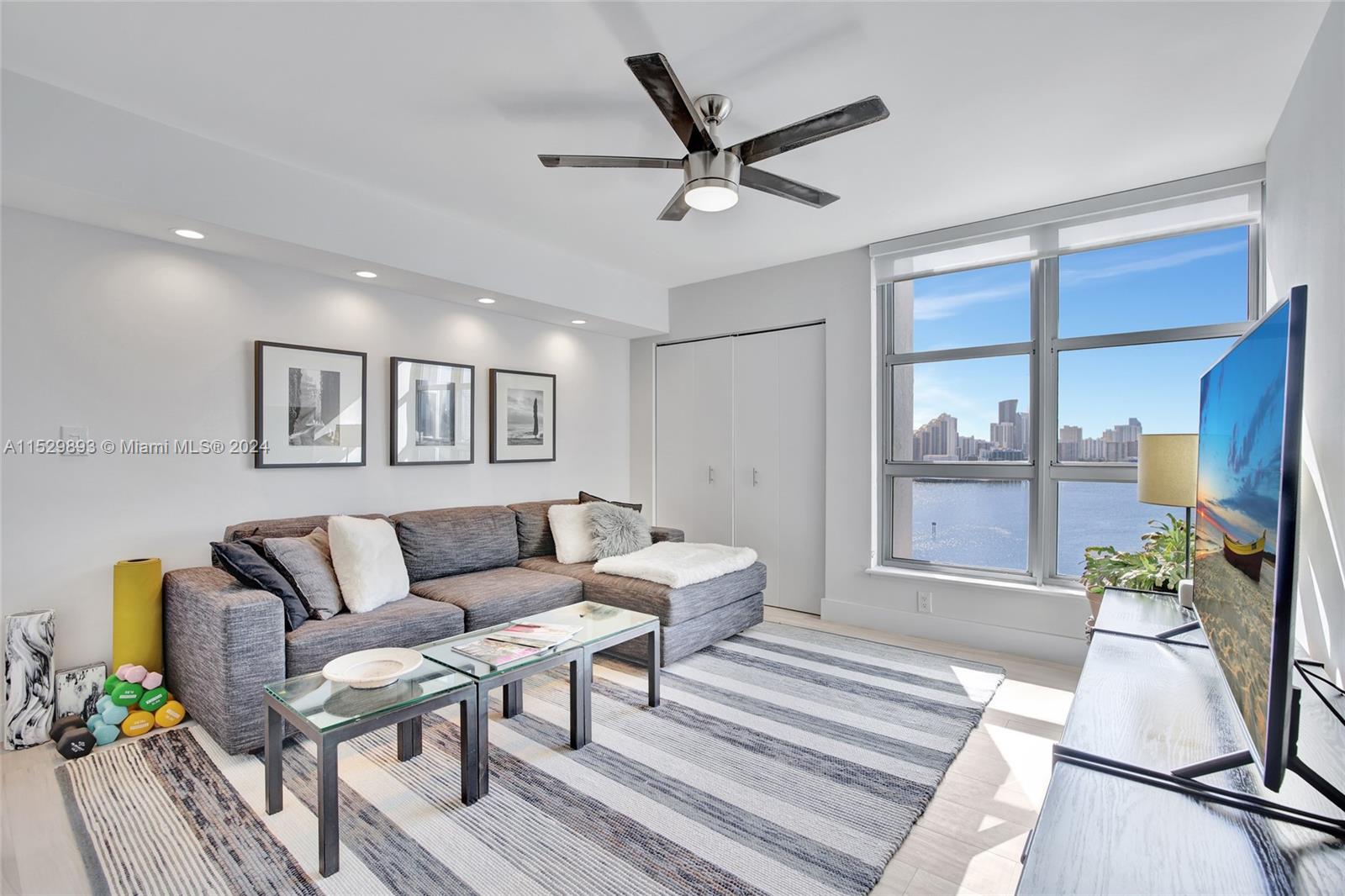 19101 Mystic Pointe Dr, Aventura, FL, 33180 United States, 3 Bedrooms Bedrooms, ,3 BathroomsBathrooms,Residential,For Sale,Mystic Pointe Dr,A11529893