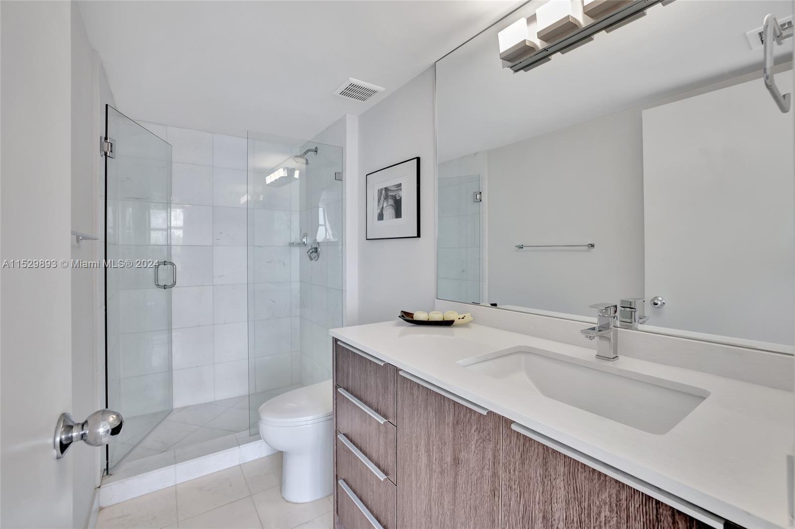 19101 Mystic Pointe Dr, Aventura, FL, 33180 United States, 3 Bedrooms Bedrooms, ,3 BathroomsBathrooms,Residential,For Sale,Mystic Pointe Dr,A11529893